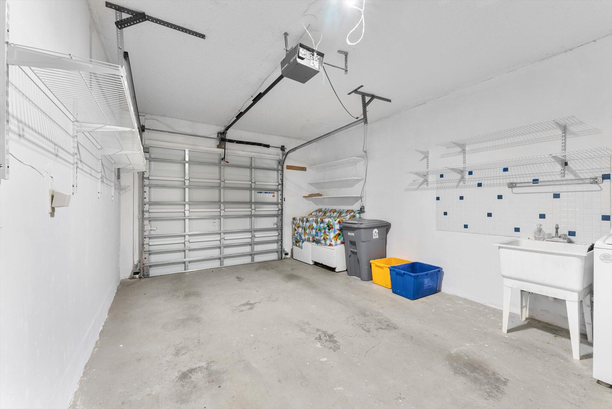 15860 Laurel Oak Circle