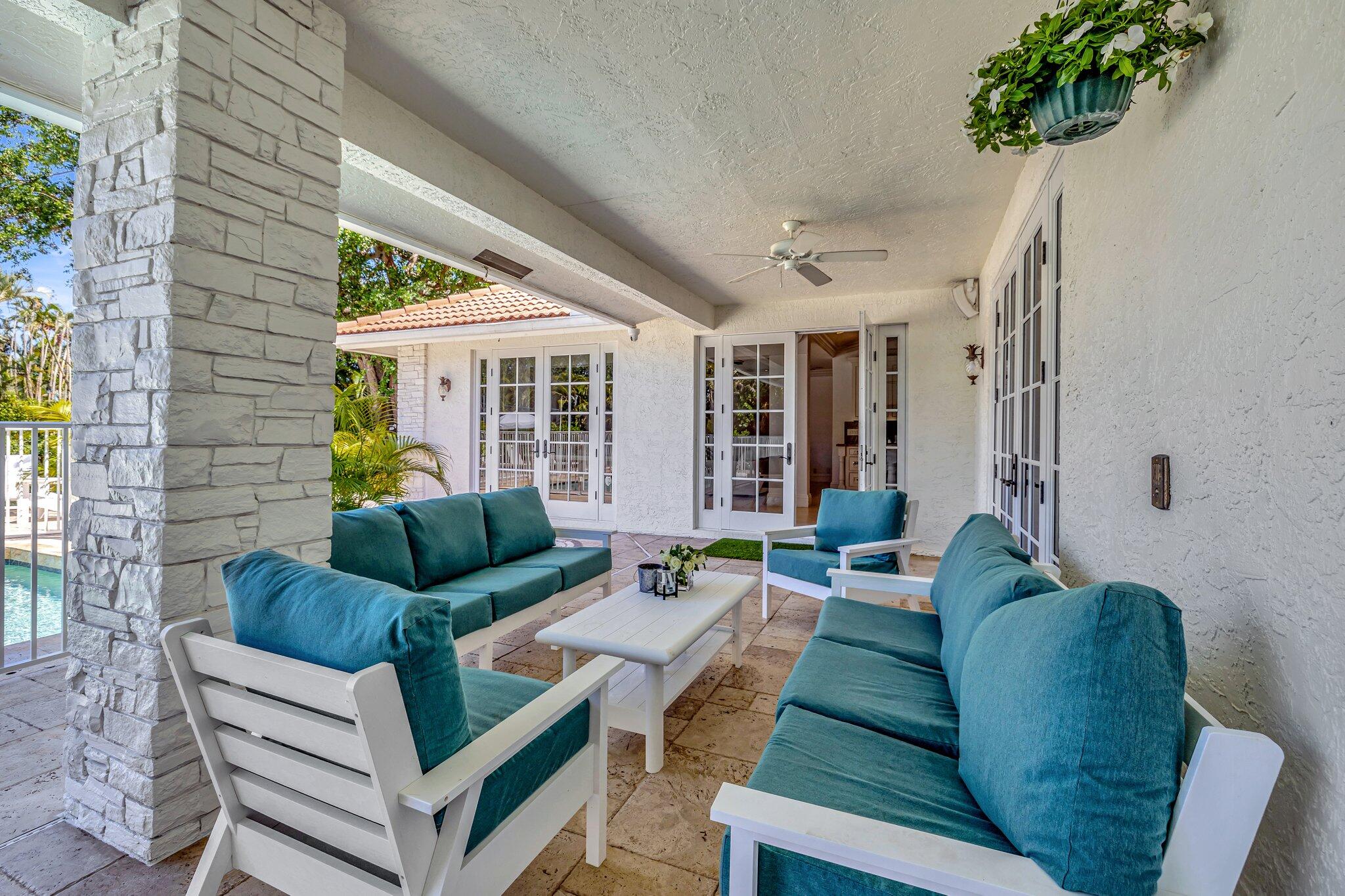 15082 Tall Oak Avenue