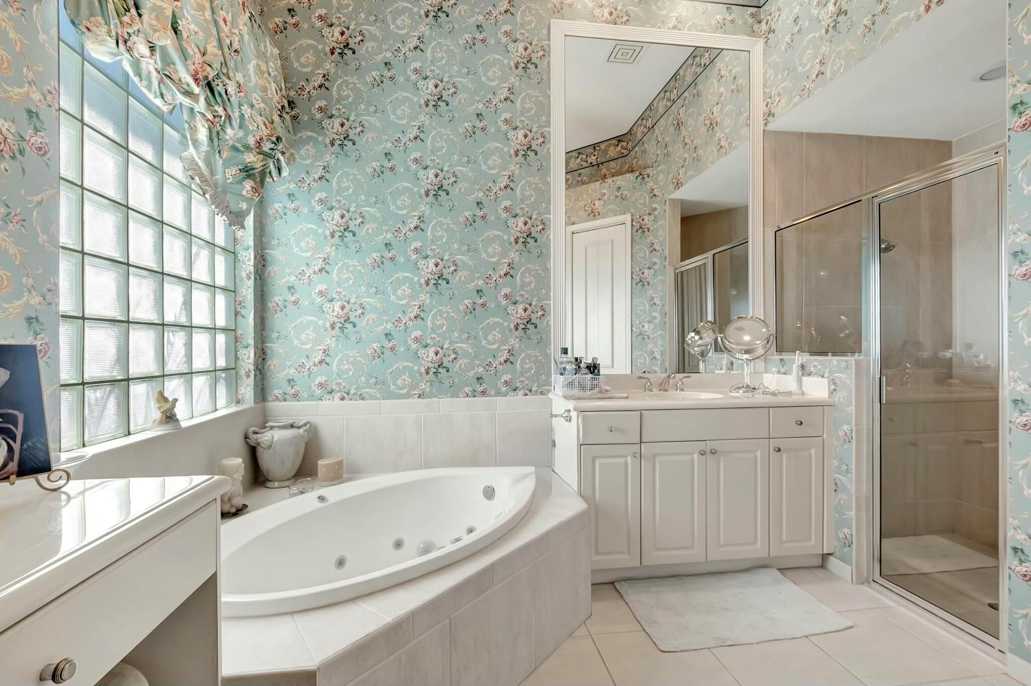 7946 Villa D Este Way