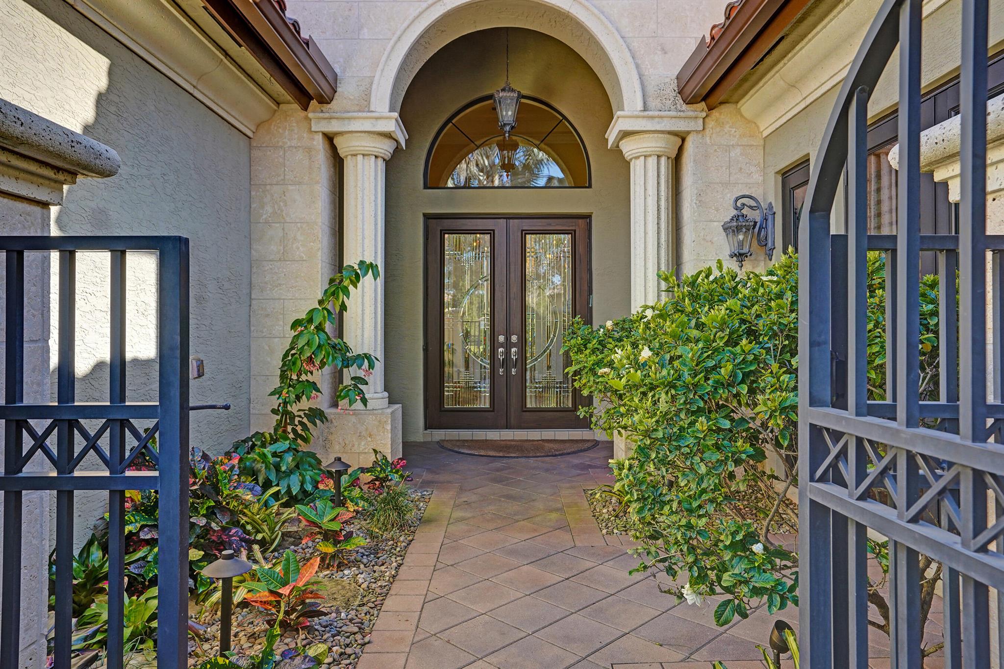 8879 Sydney Harbor Circle