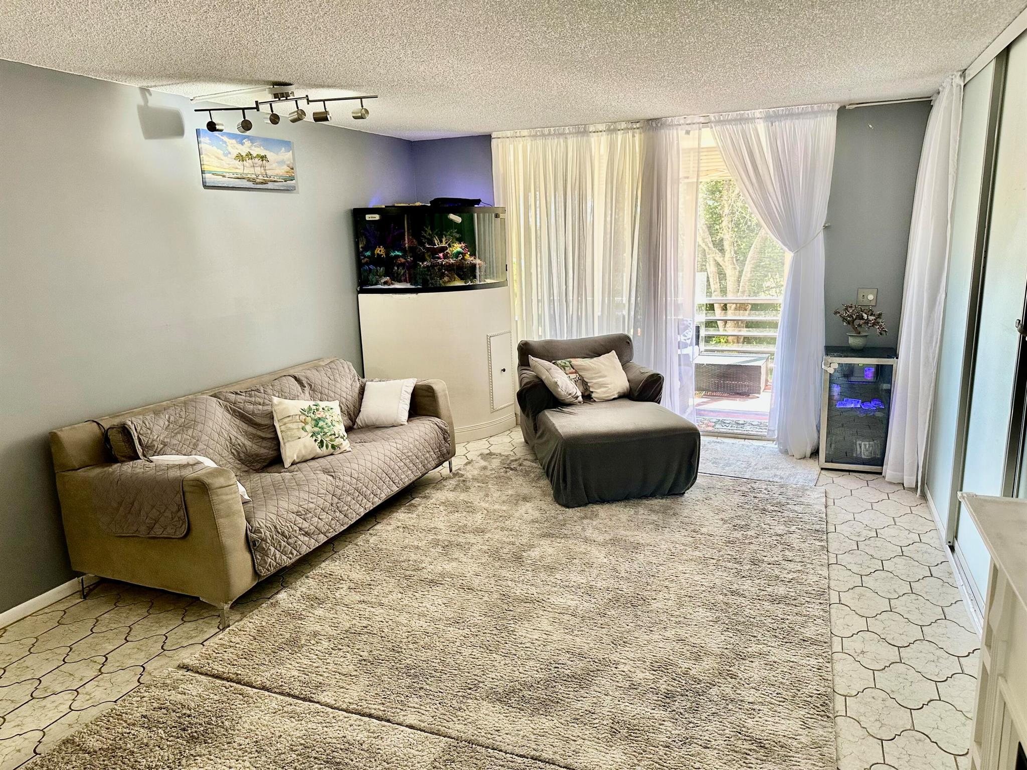 6000 NW 2nd Avenue 339