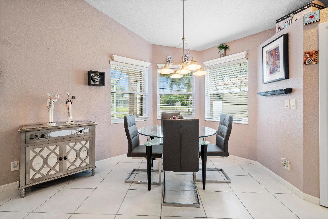 3512 Miramontes Circle, Wellington