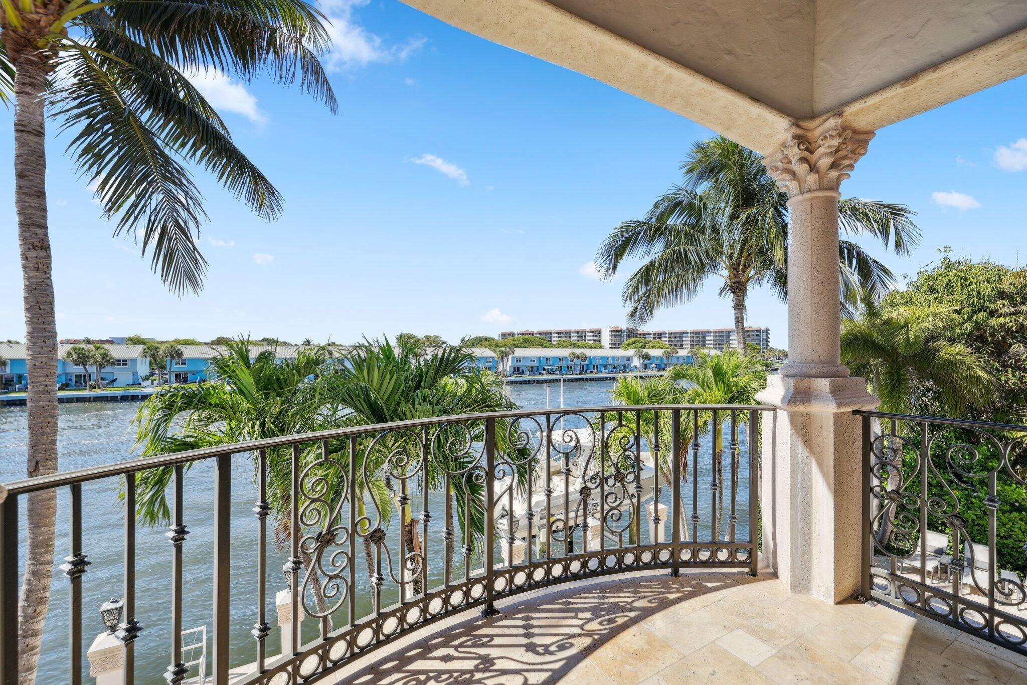 4216 Intracoastal Drive