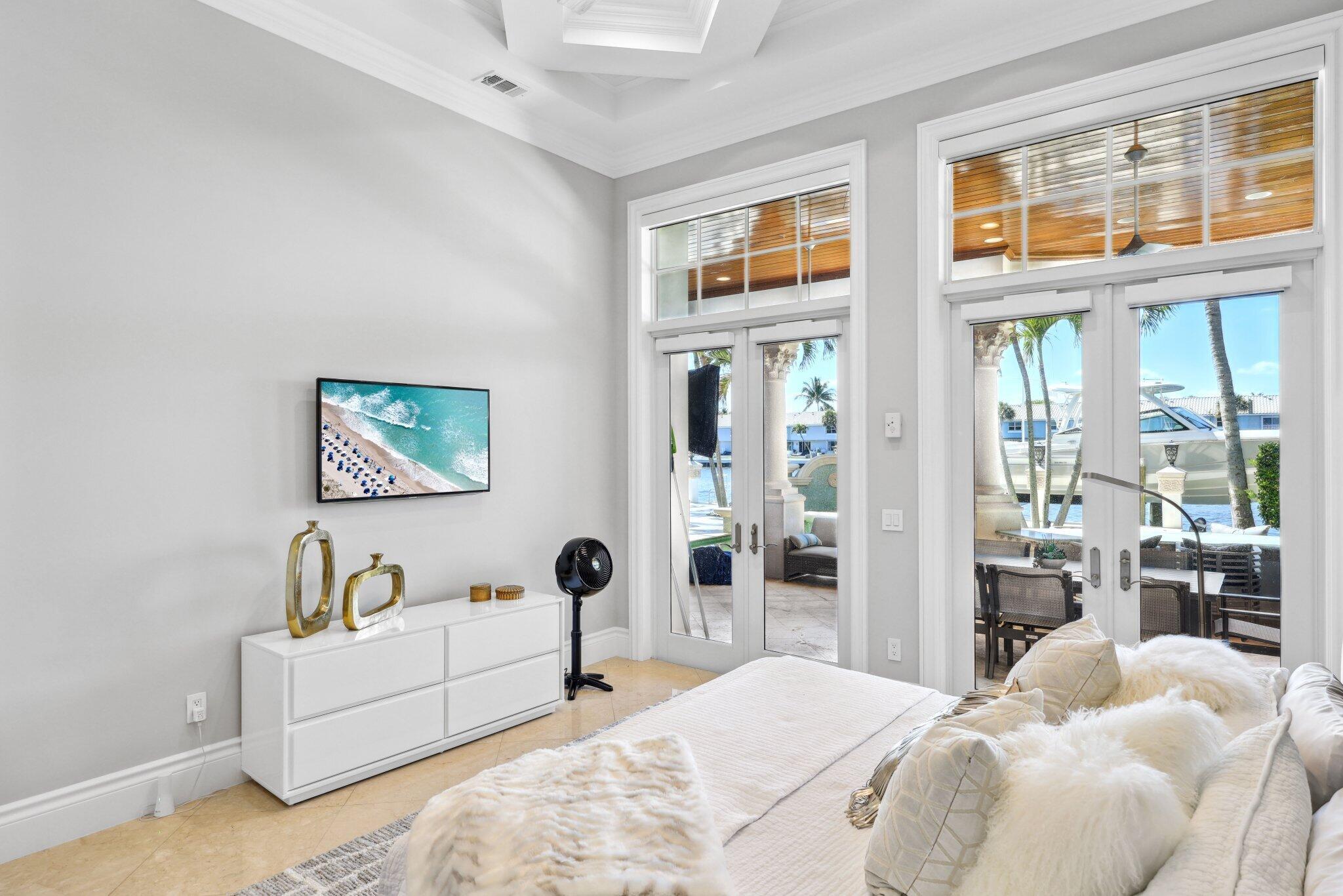 4216 Intracoastal Drive
