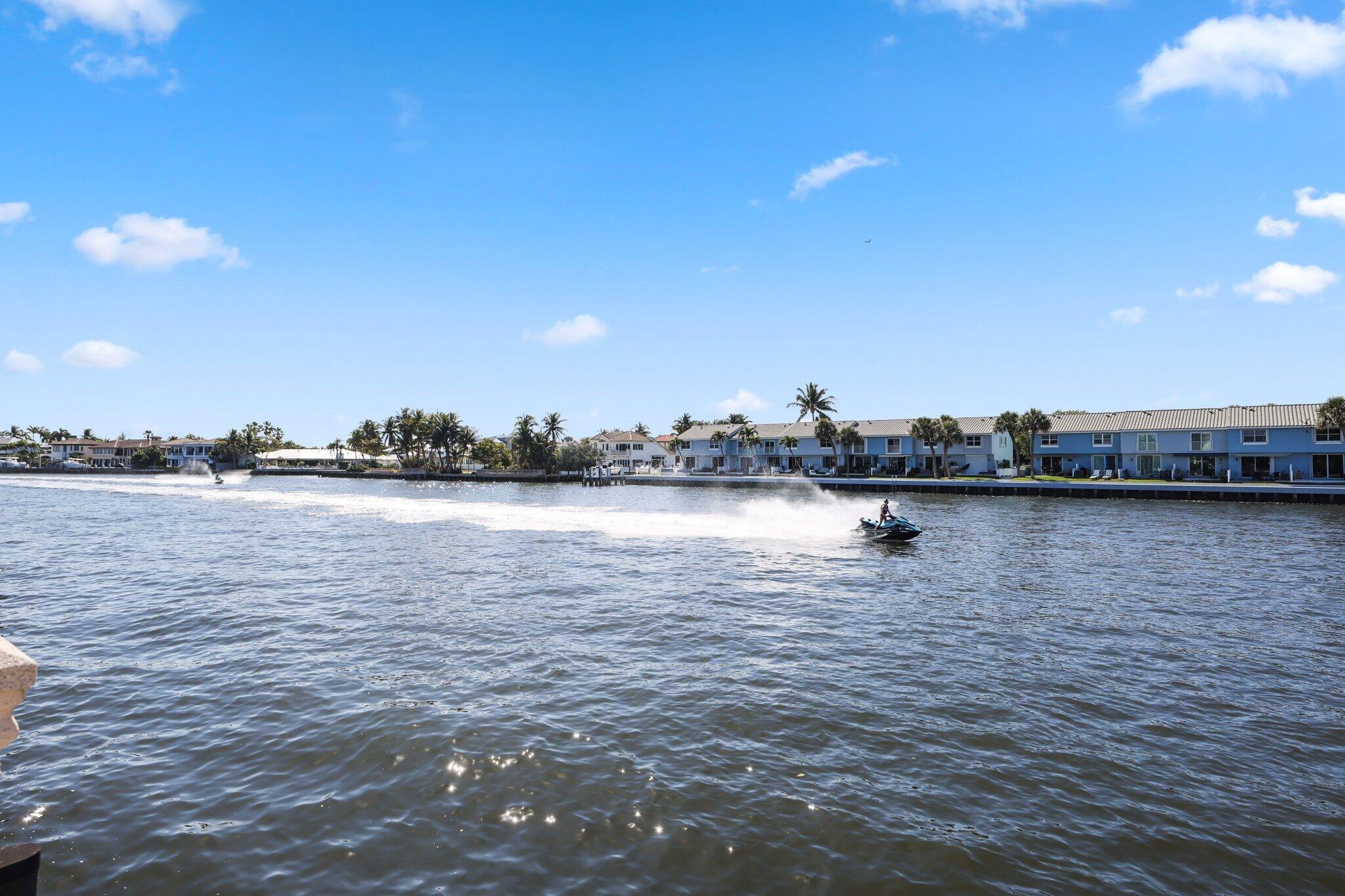 4216 Intracoastal Drive