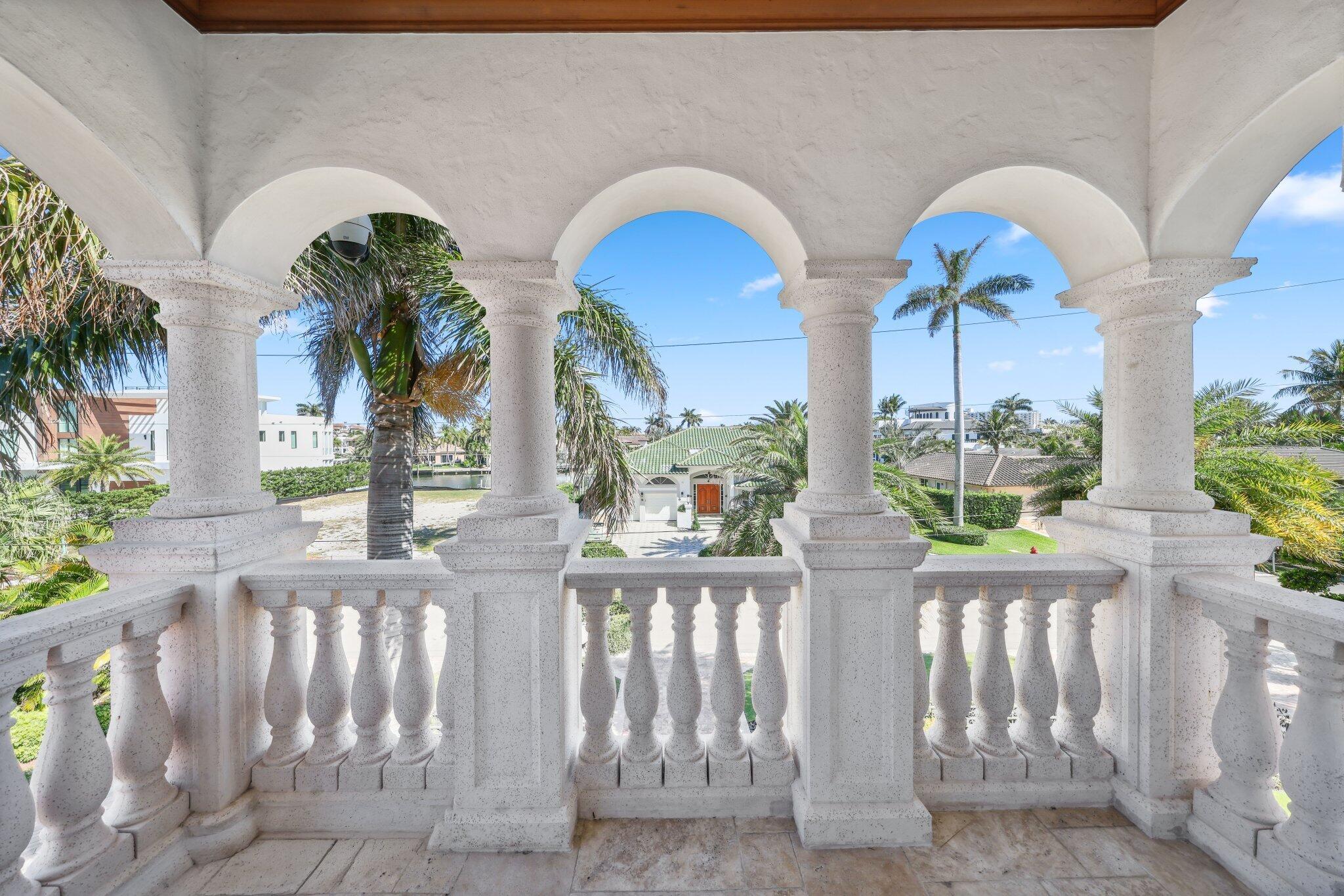 4216 Intracoastal Drive