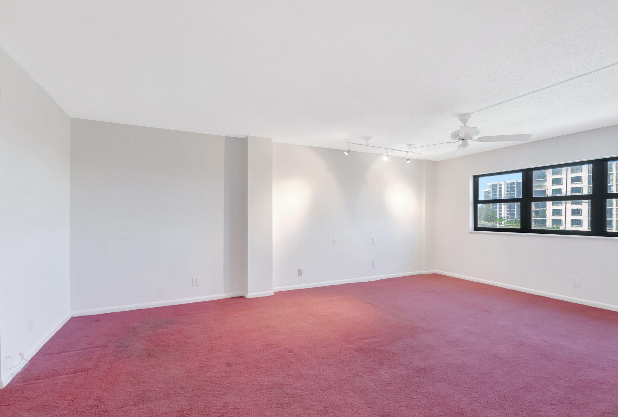 4605 S Ocean Boulevard 4c