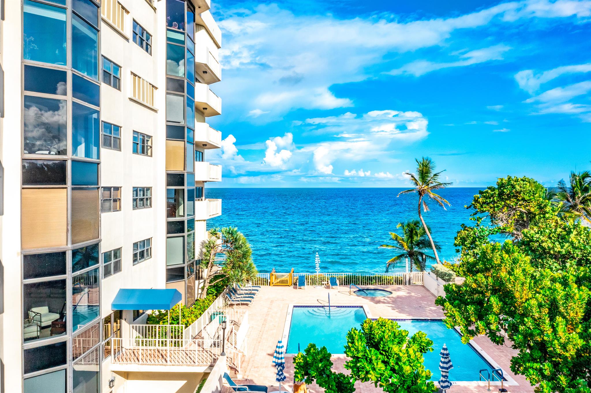 4605 S Ocean Boulevard 4c