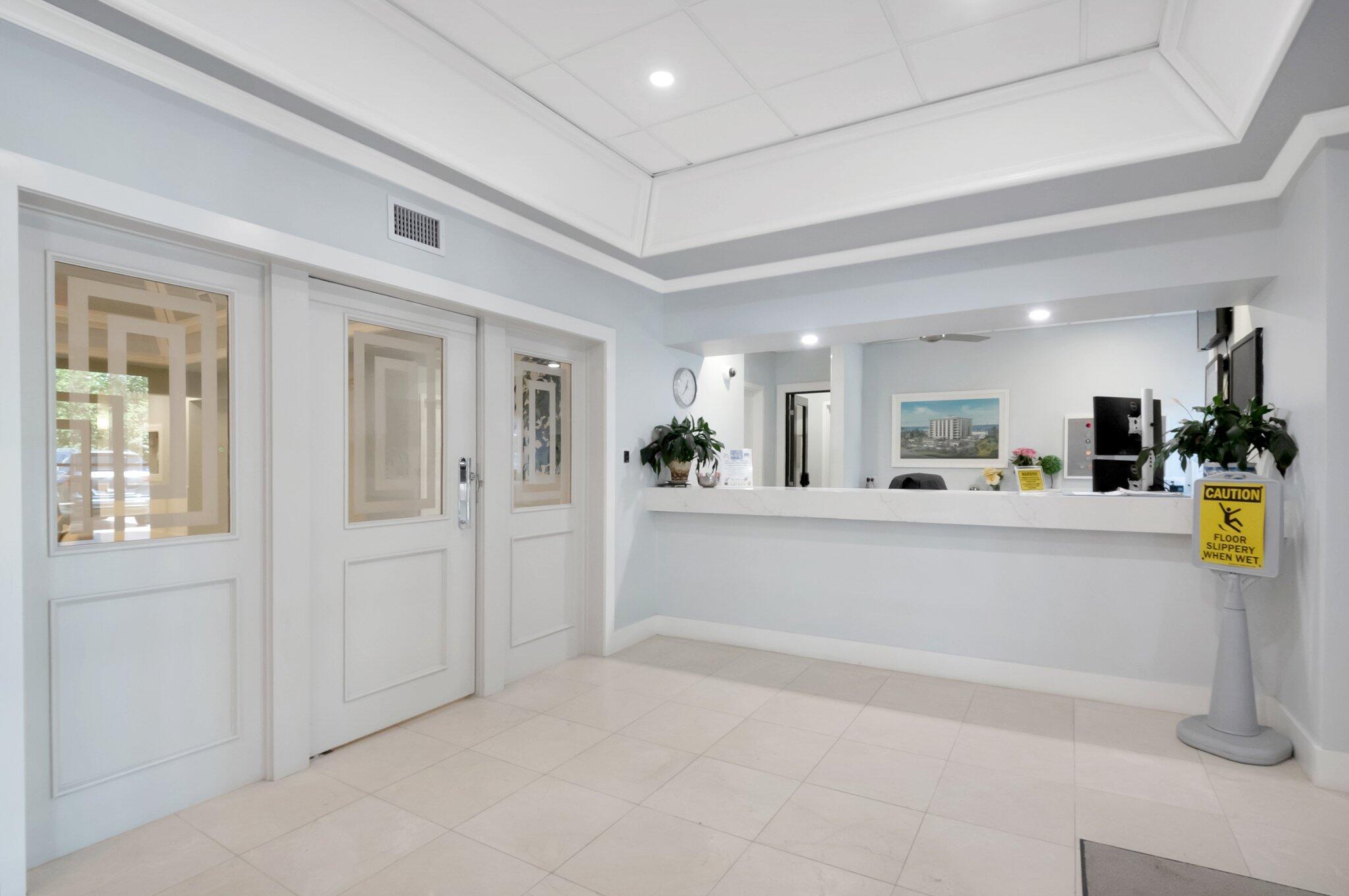 4605 S Ocean Boulevard 4c