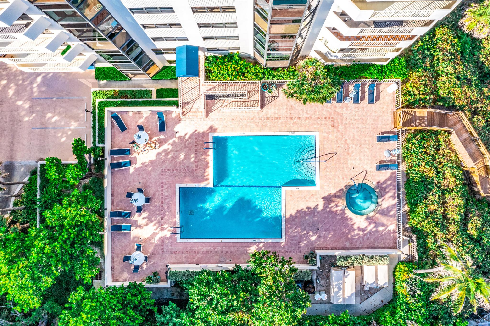 4605 S Ocean Boulevard 4c