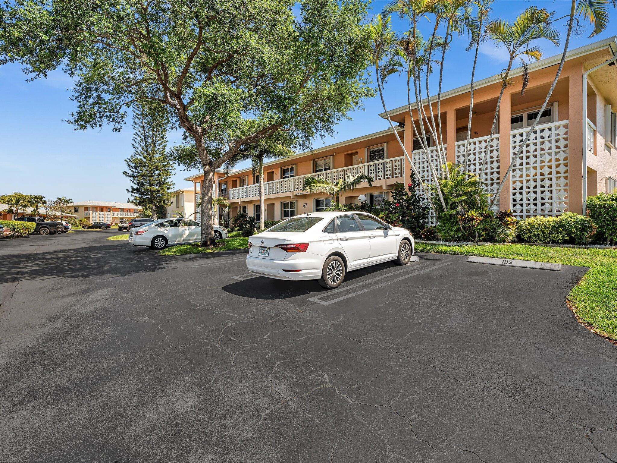 1541 NW 20th Avenue 101