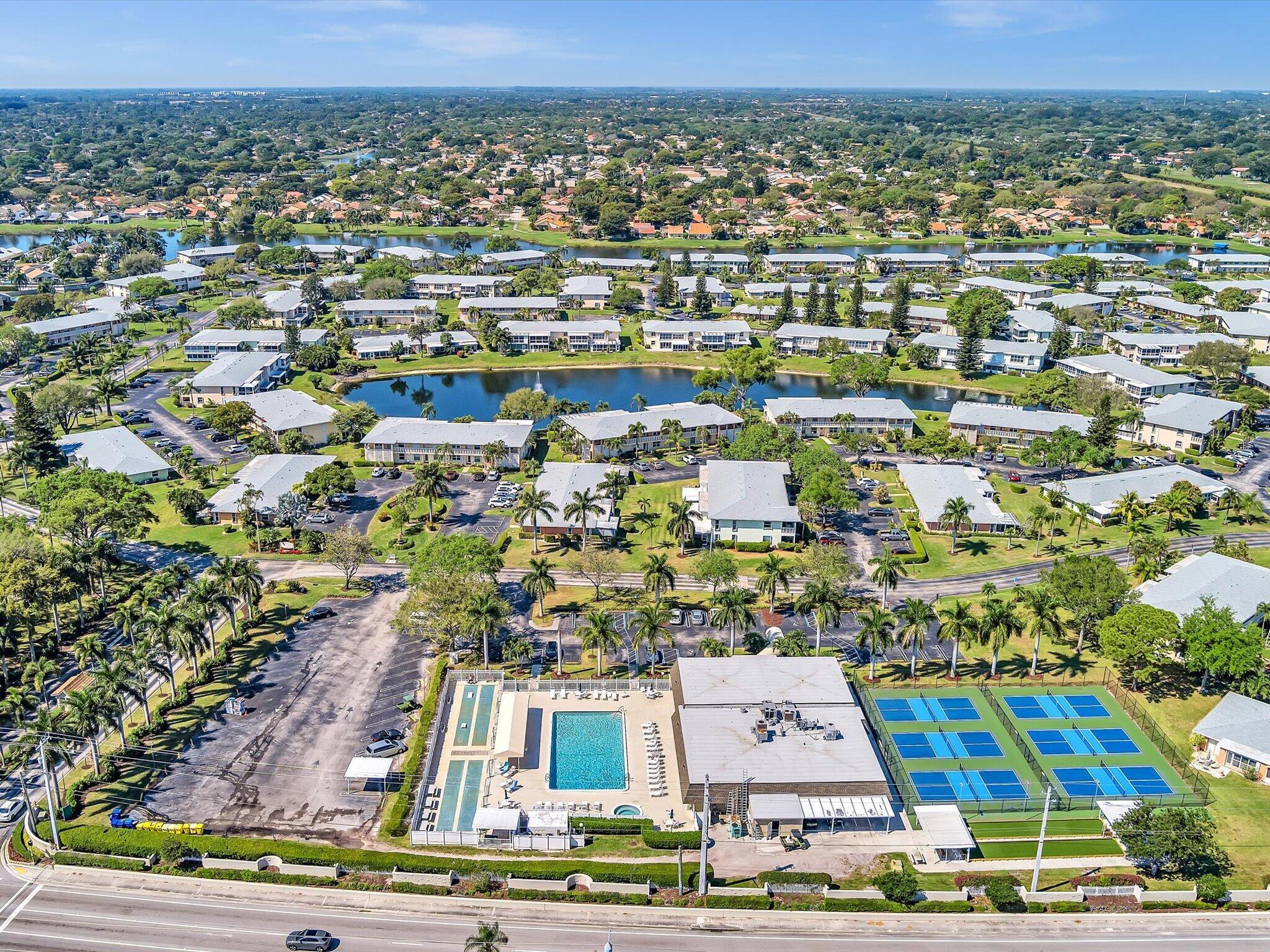 1541 NW 20th Avenue 101