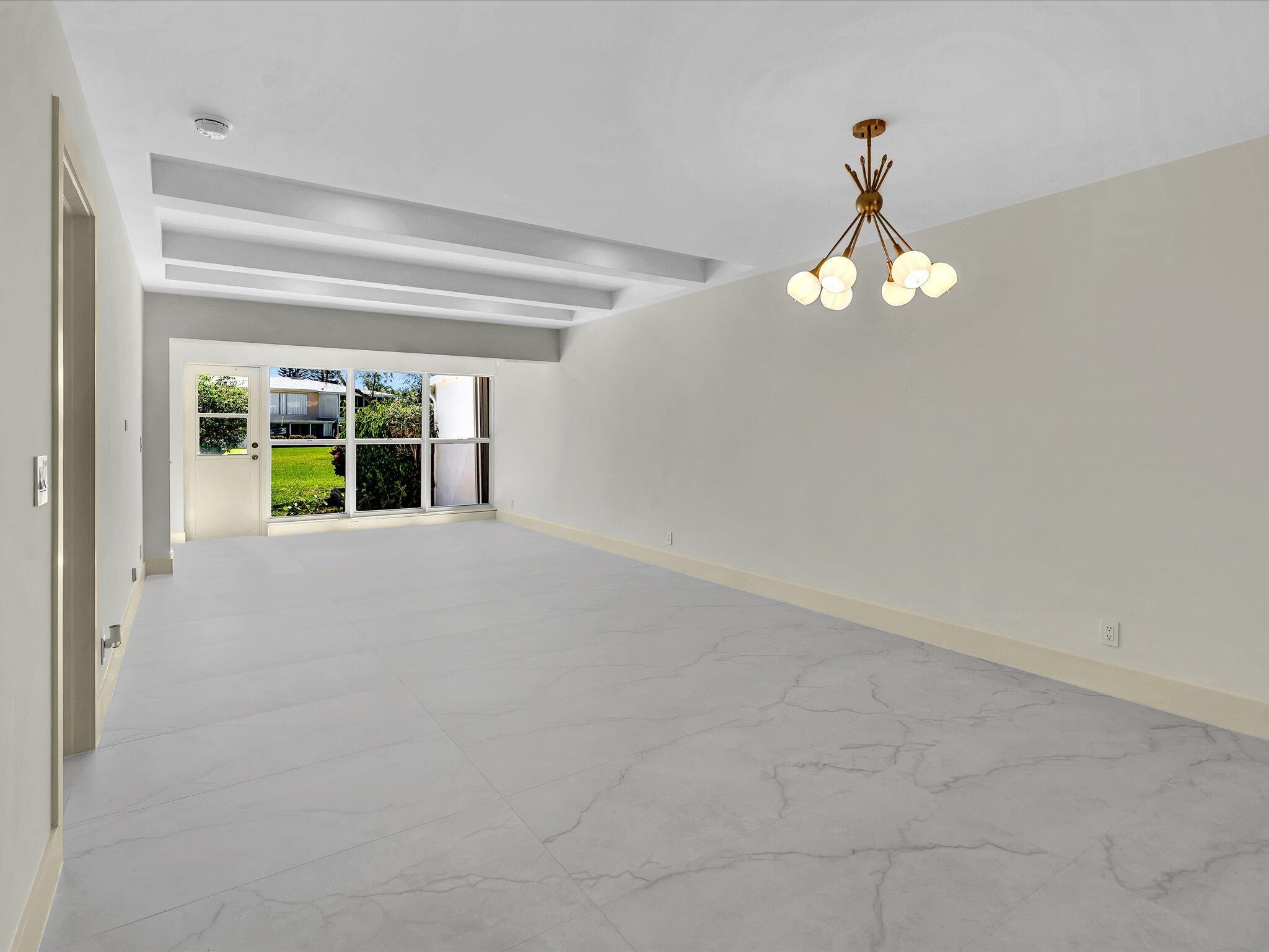 1541 NW 20th Avenue 101