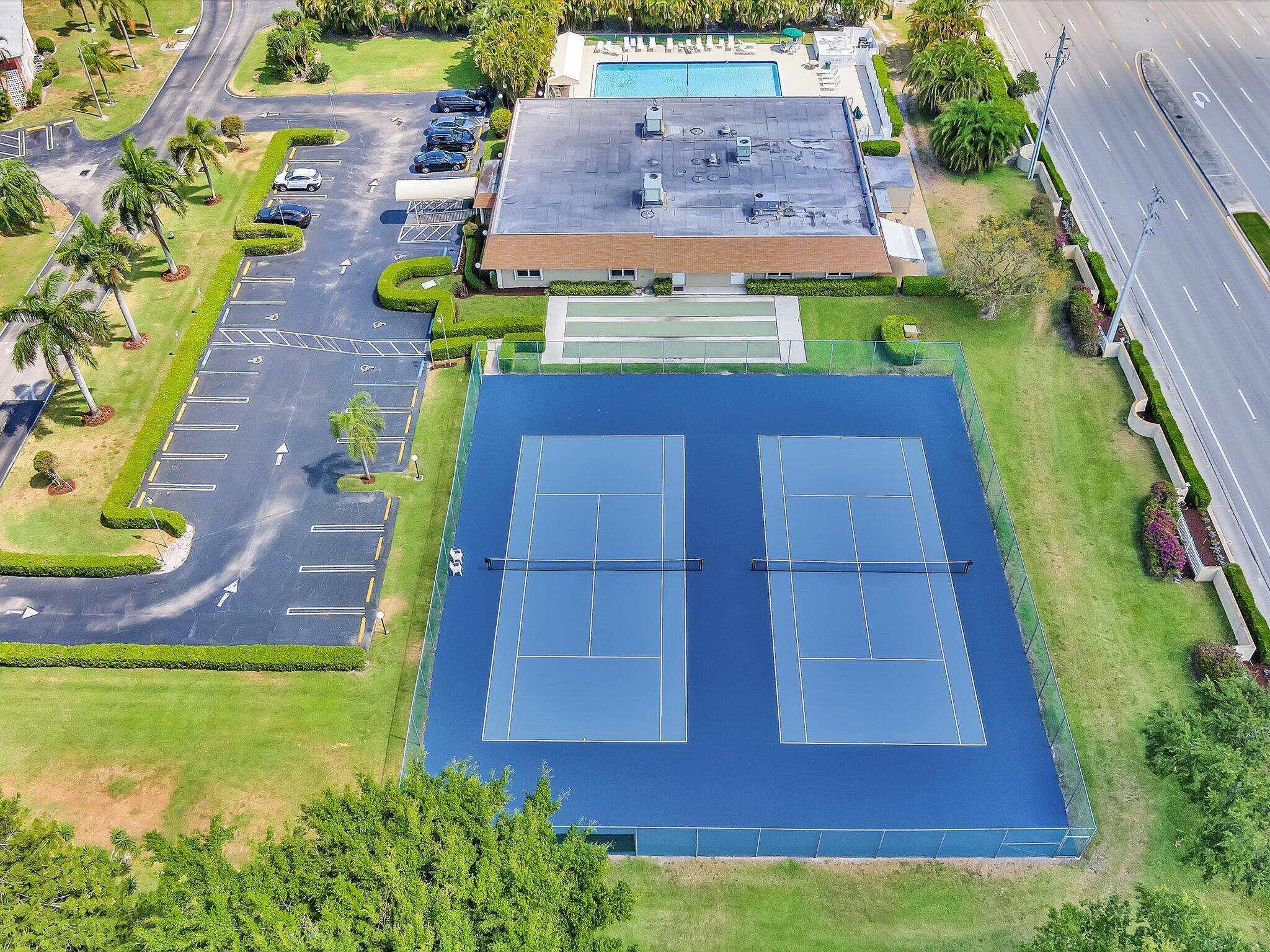 1541 NW 20th Avenue 101