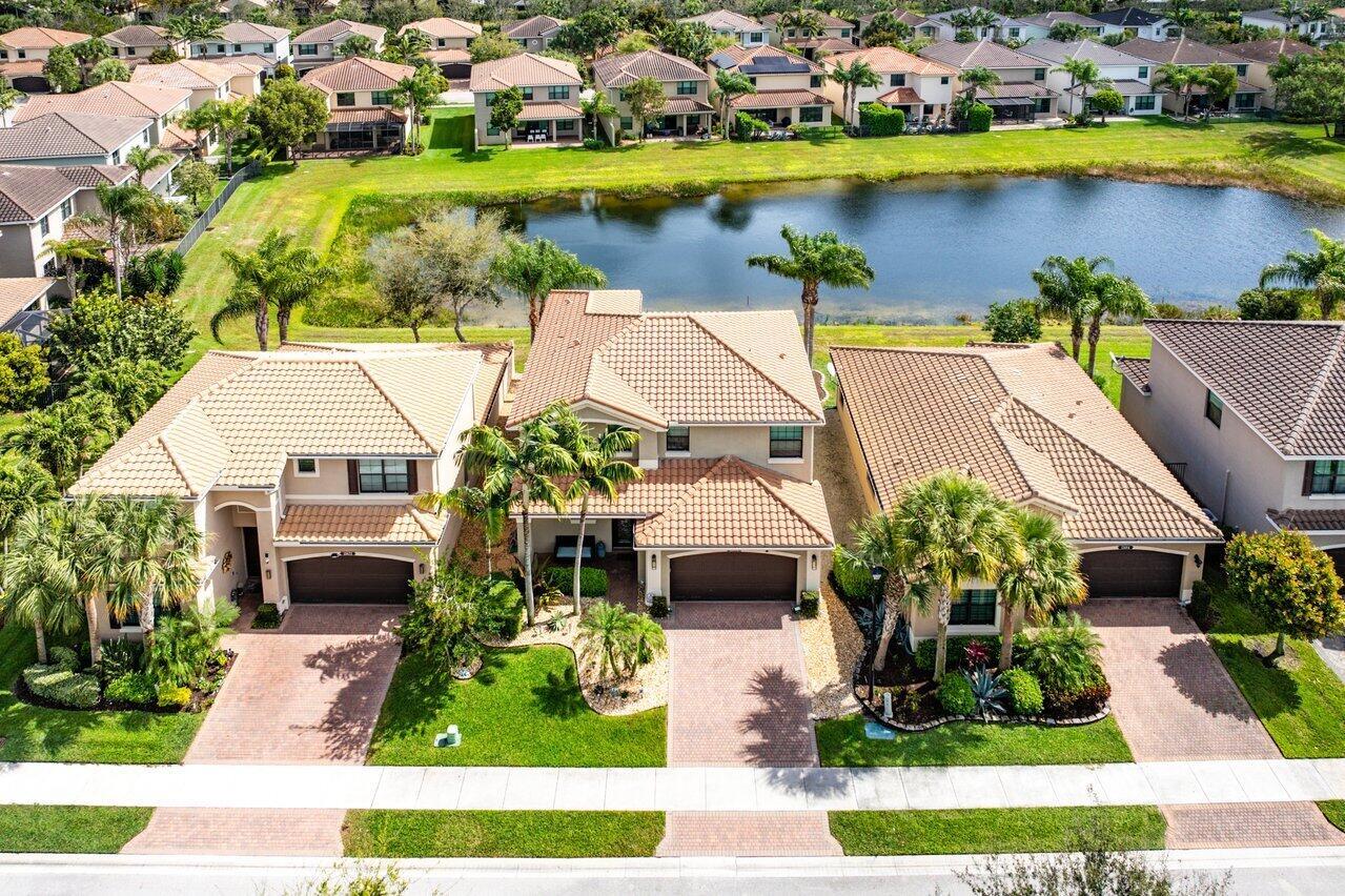 13678 Moss Agate Avenue