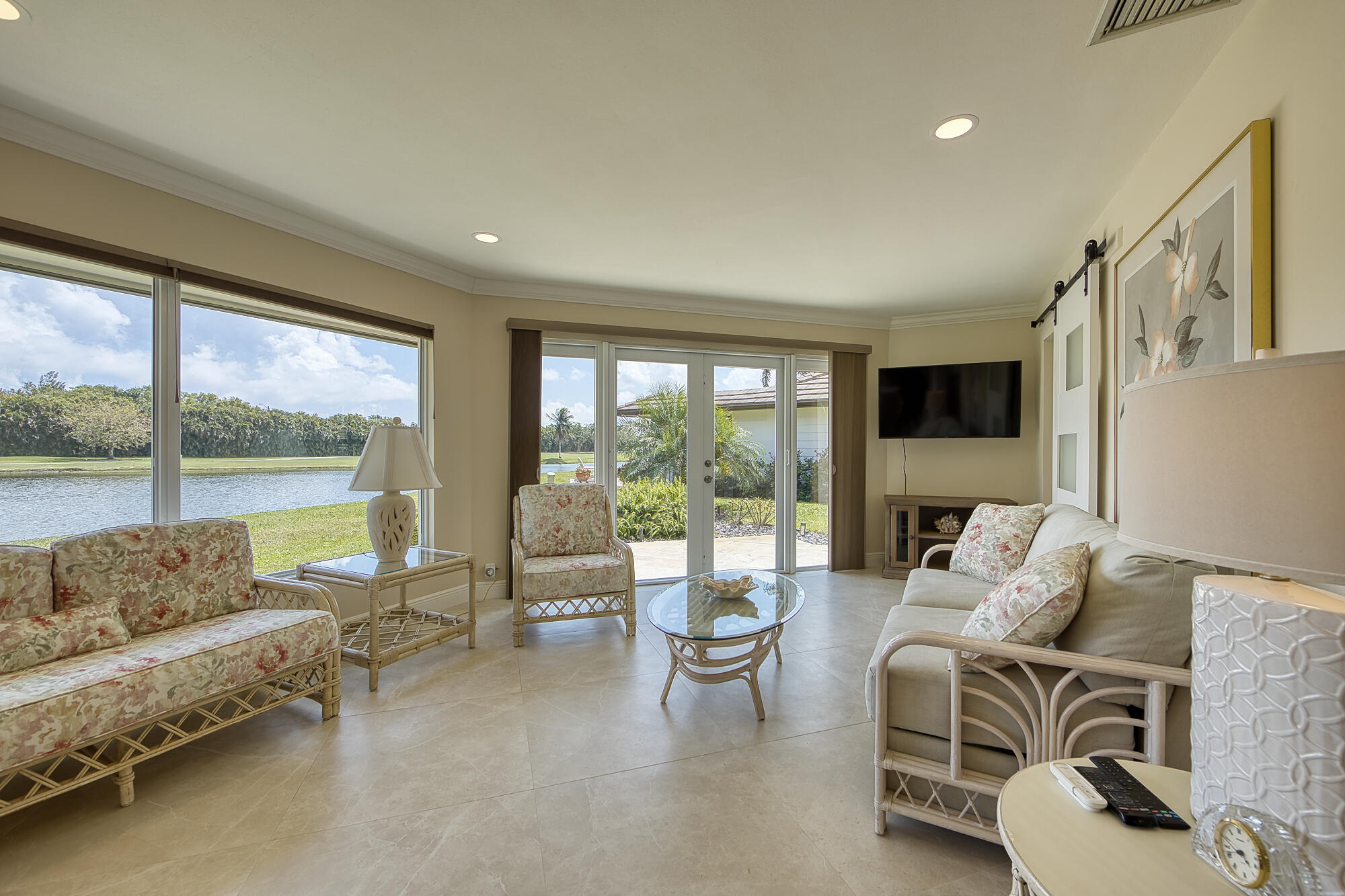 302 Cedar Key Circle