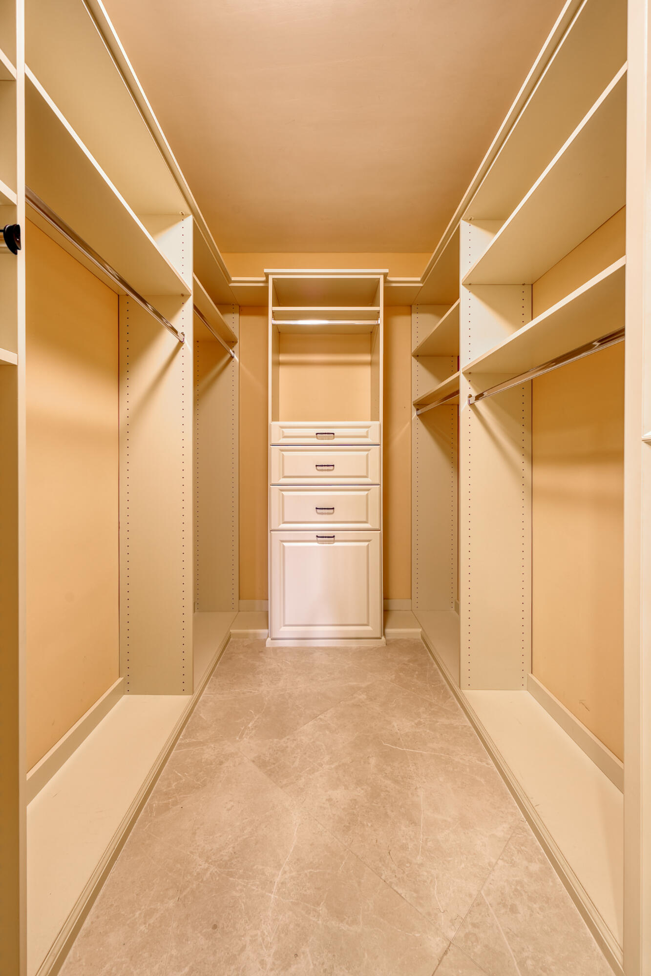 302 Cedar Key Circle