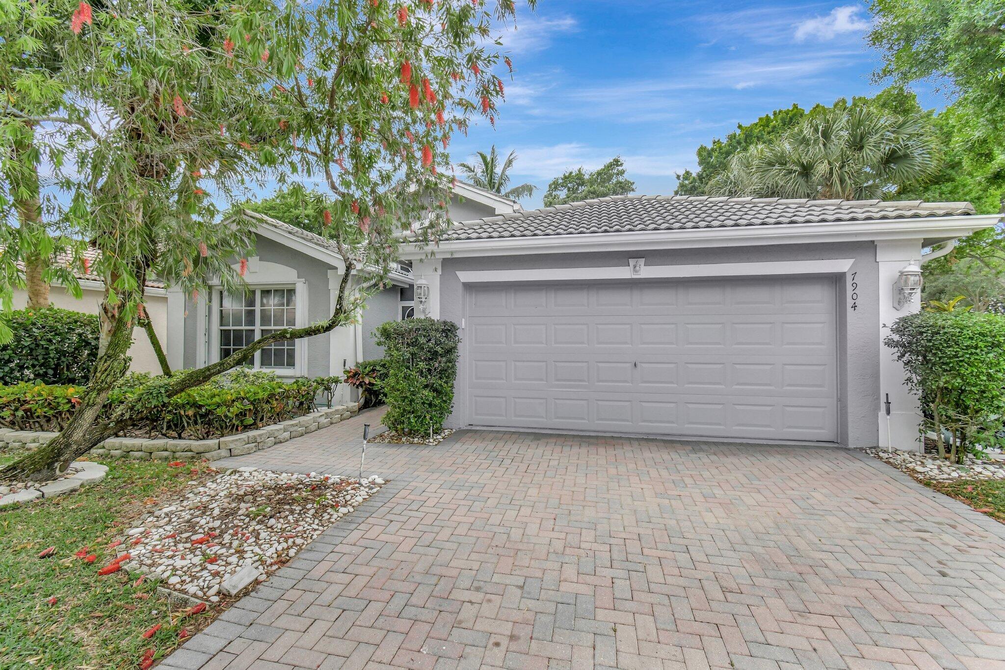 7904 San Isidro Street, Boynton Beach