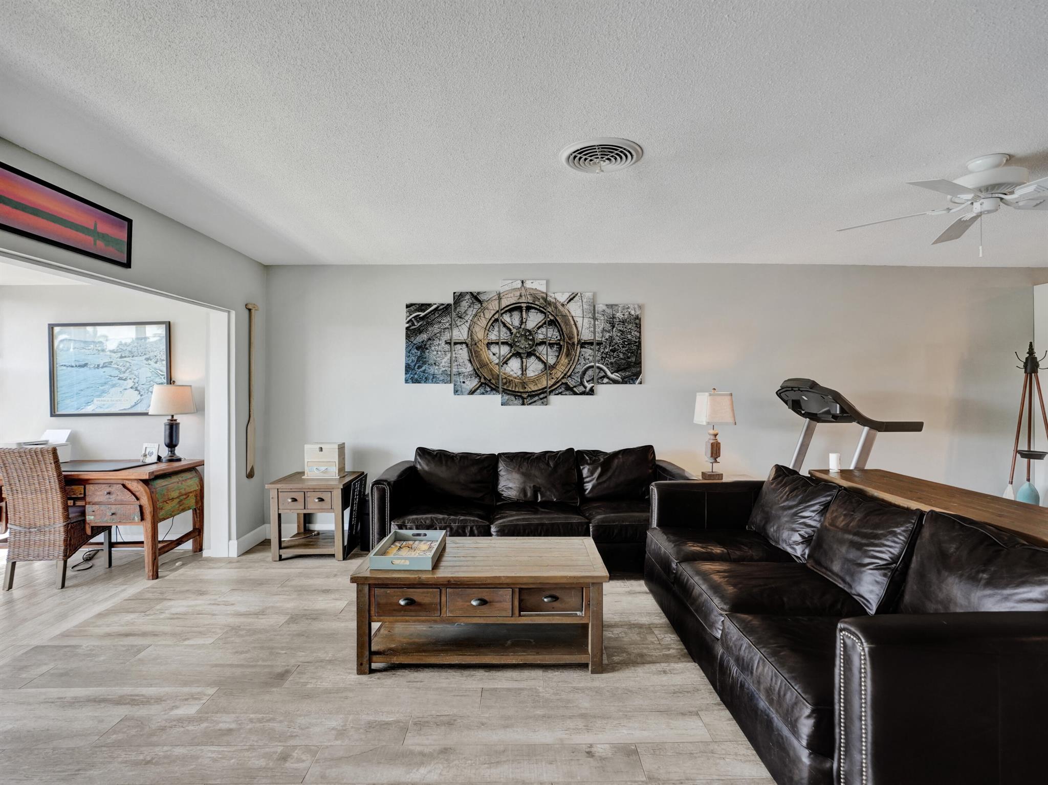 2400 NE 36th Street 11