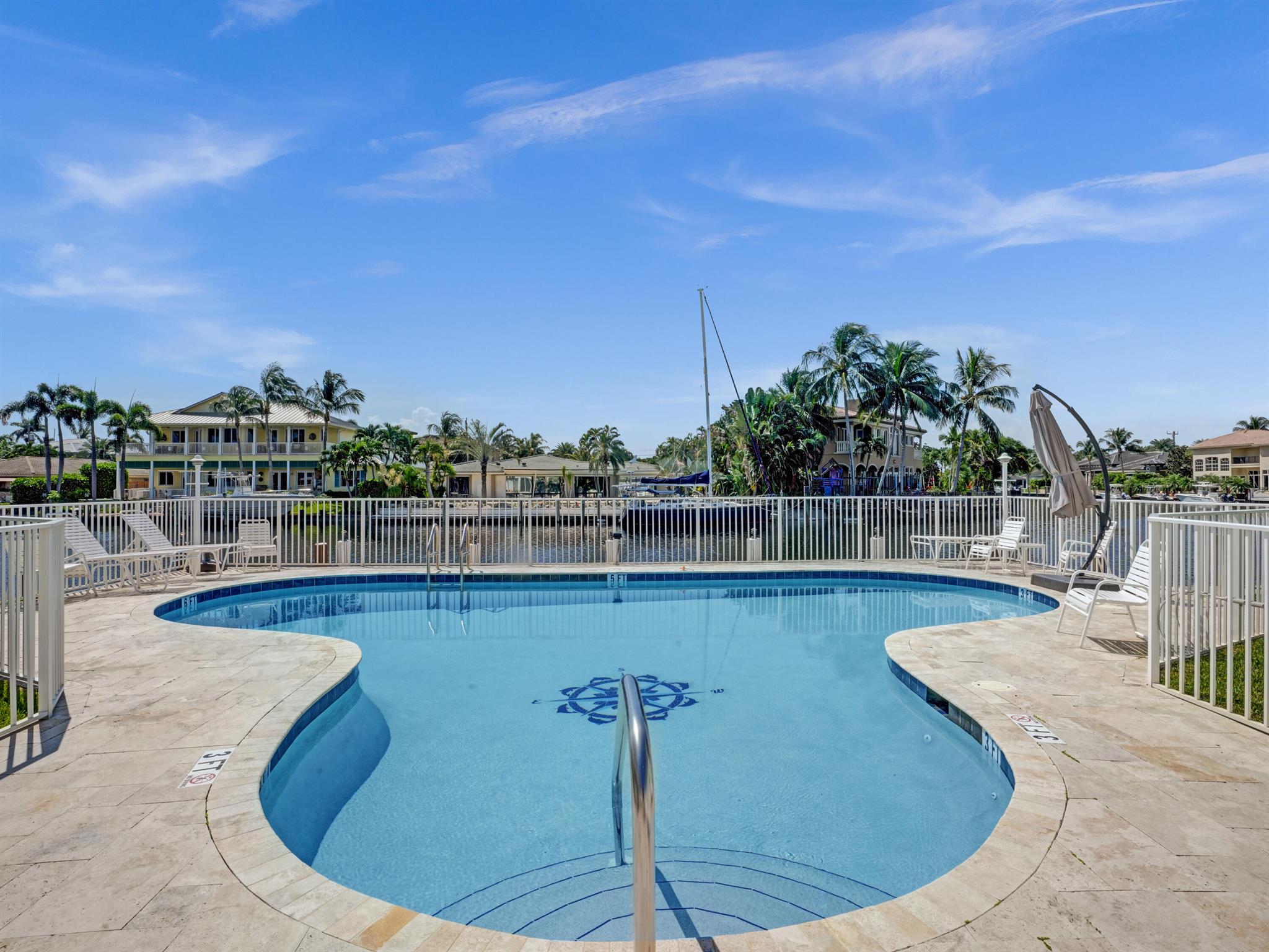 2400 NE 36th Street 11