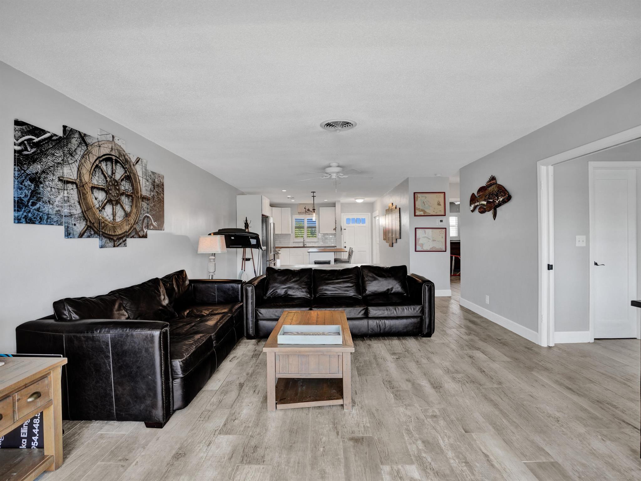 2400 NE 36th Street 11