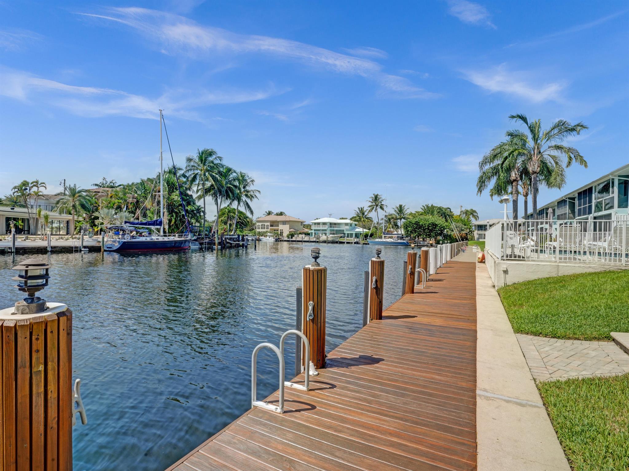 2400 NE 36th Street 11