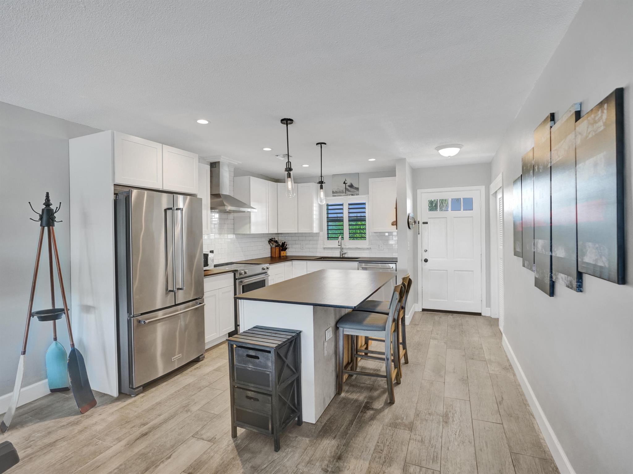 2400 NE 36th Street 11