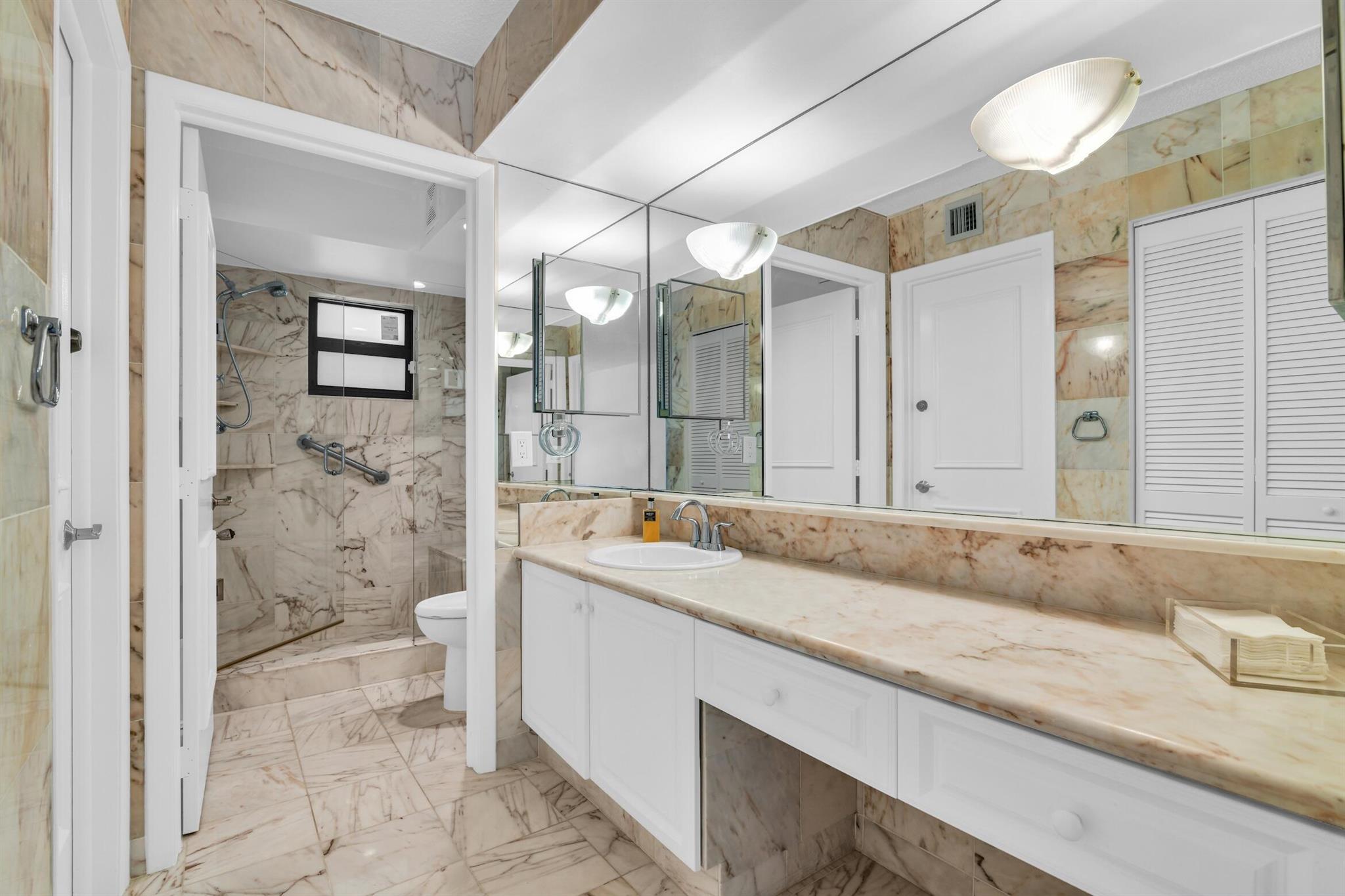 277 N Ocean Boulevard 1010