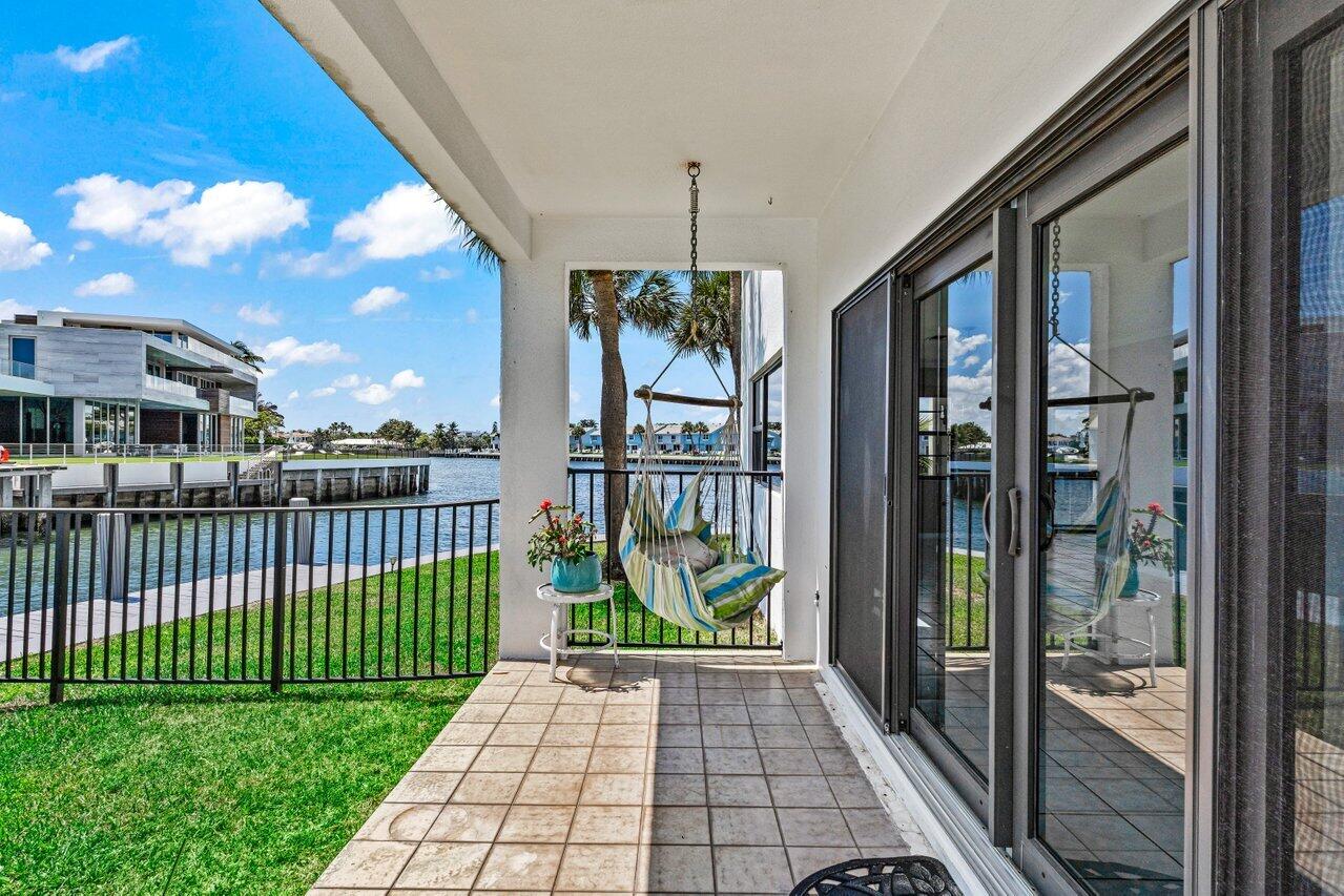 1102 1w Drive 1w