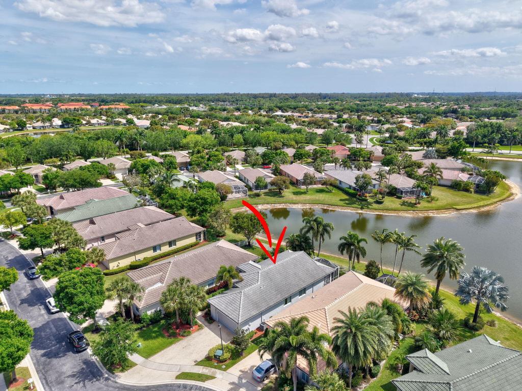 9312 Sapphire Cove Drive