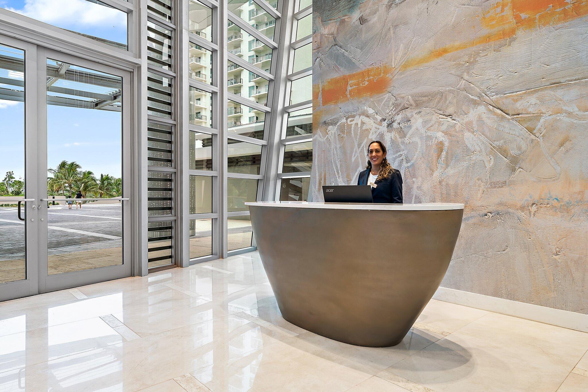 3100 N Ocean Drive P-701