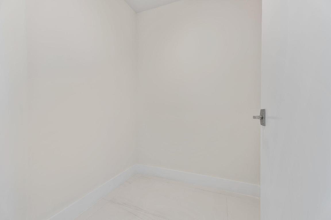 3100 N Ocean Drive P-701