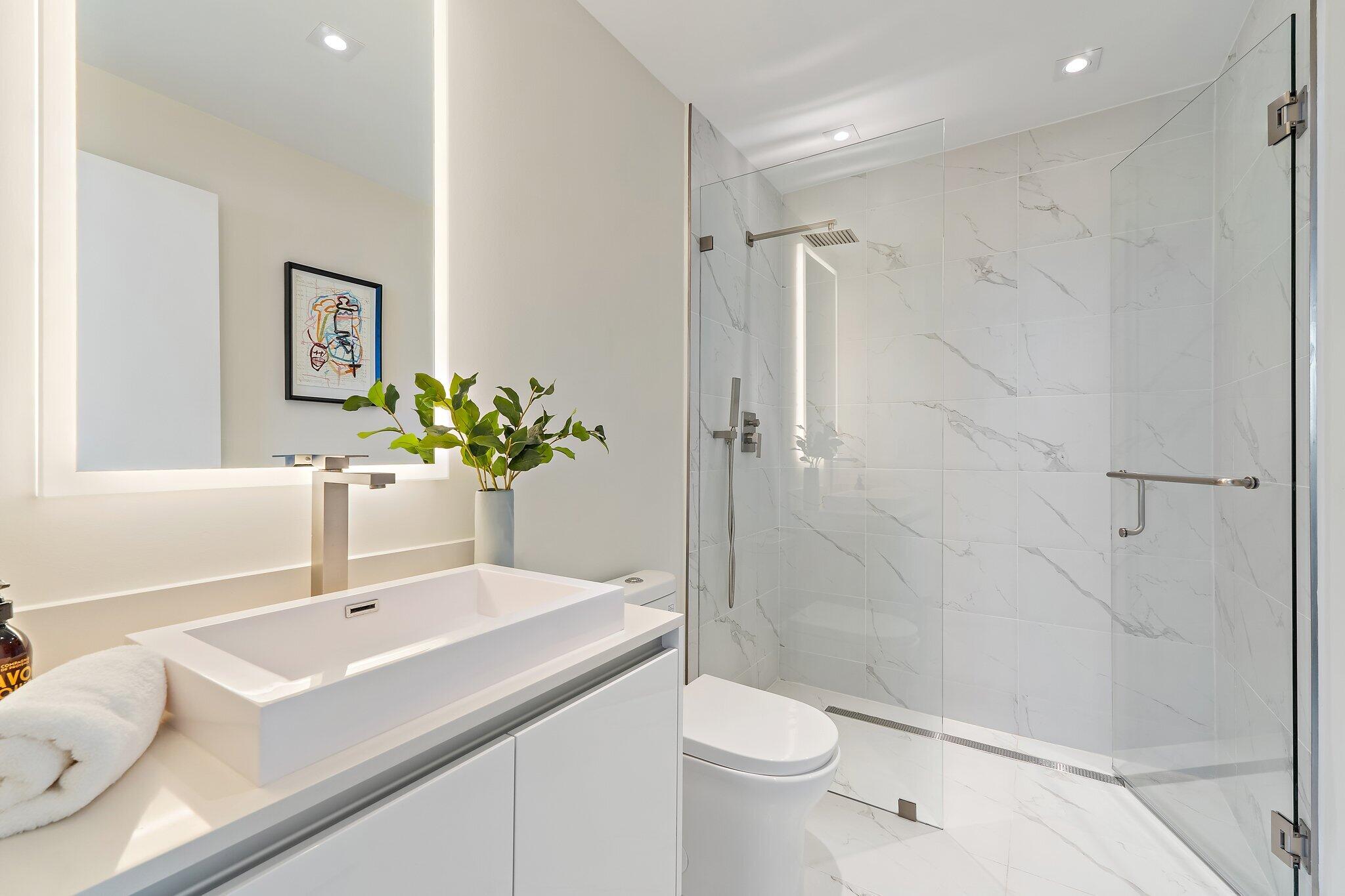 3100 N Ocean Drive P-701