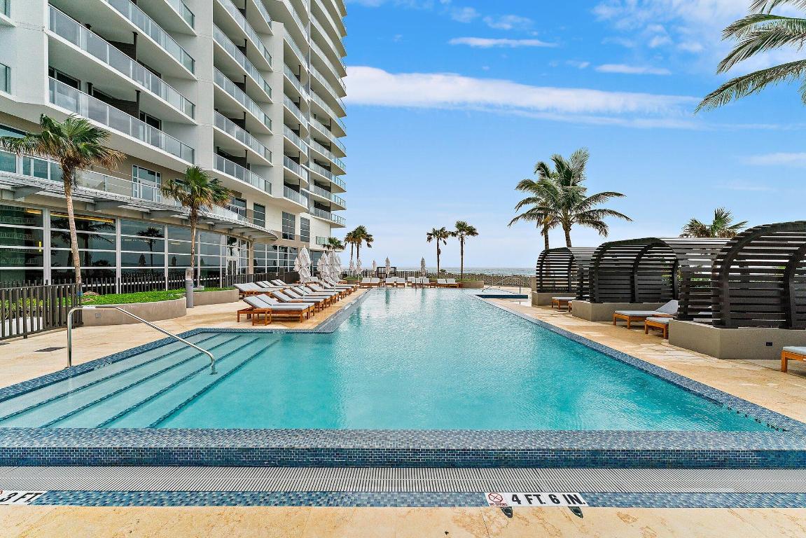 3100 N Ocean Drive P-701
