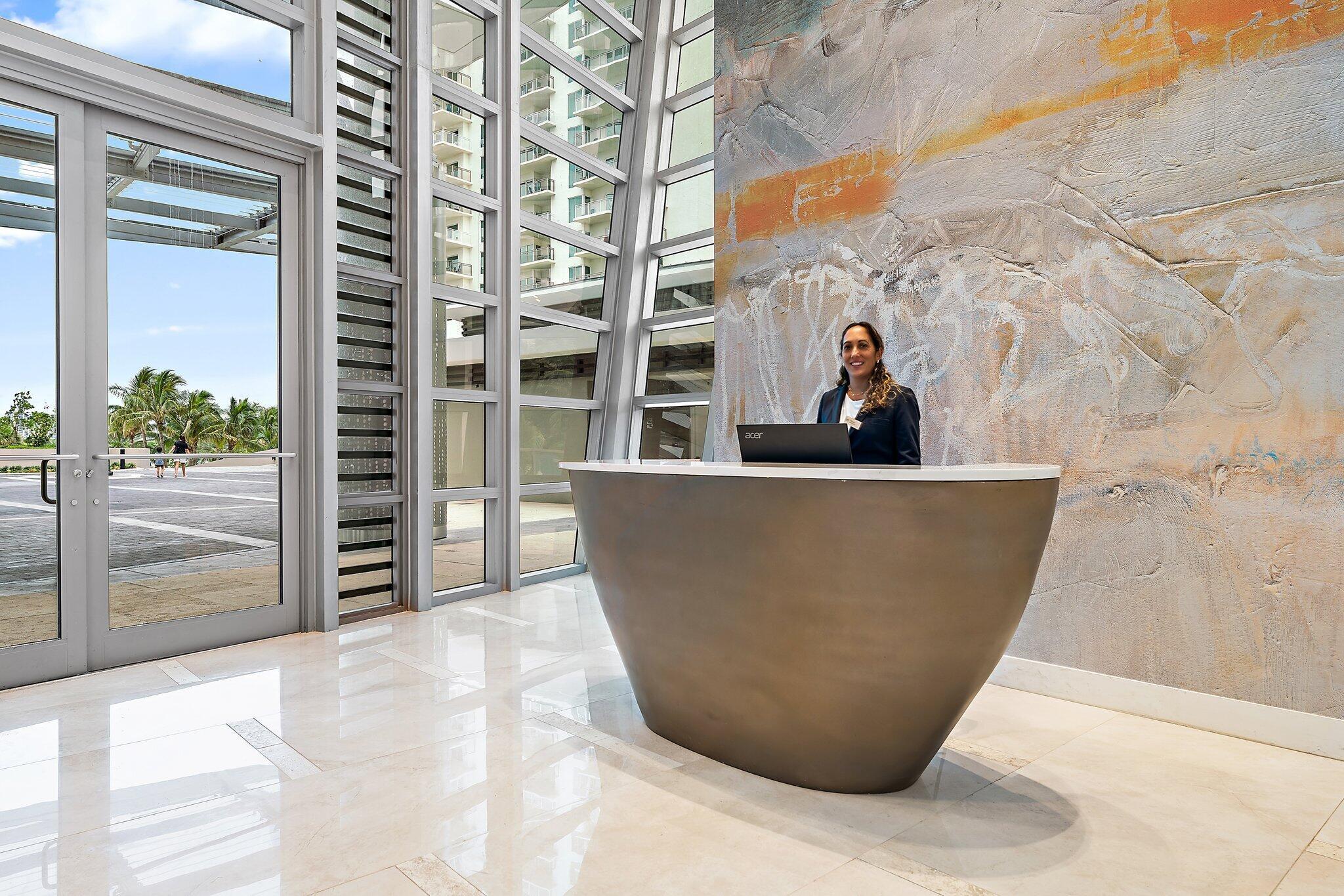 3100 N Ocean Drive P-701