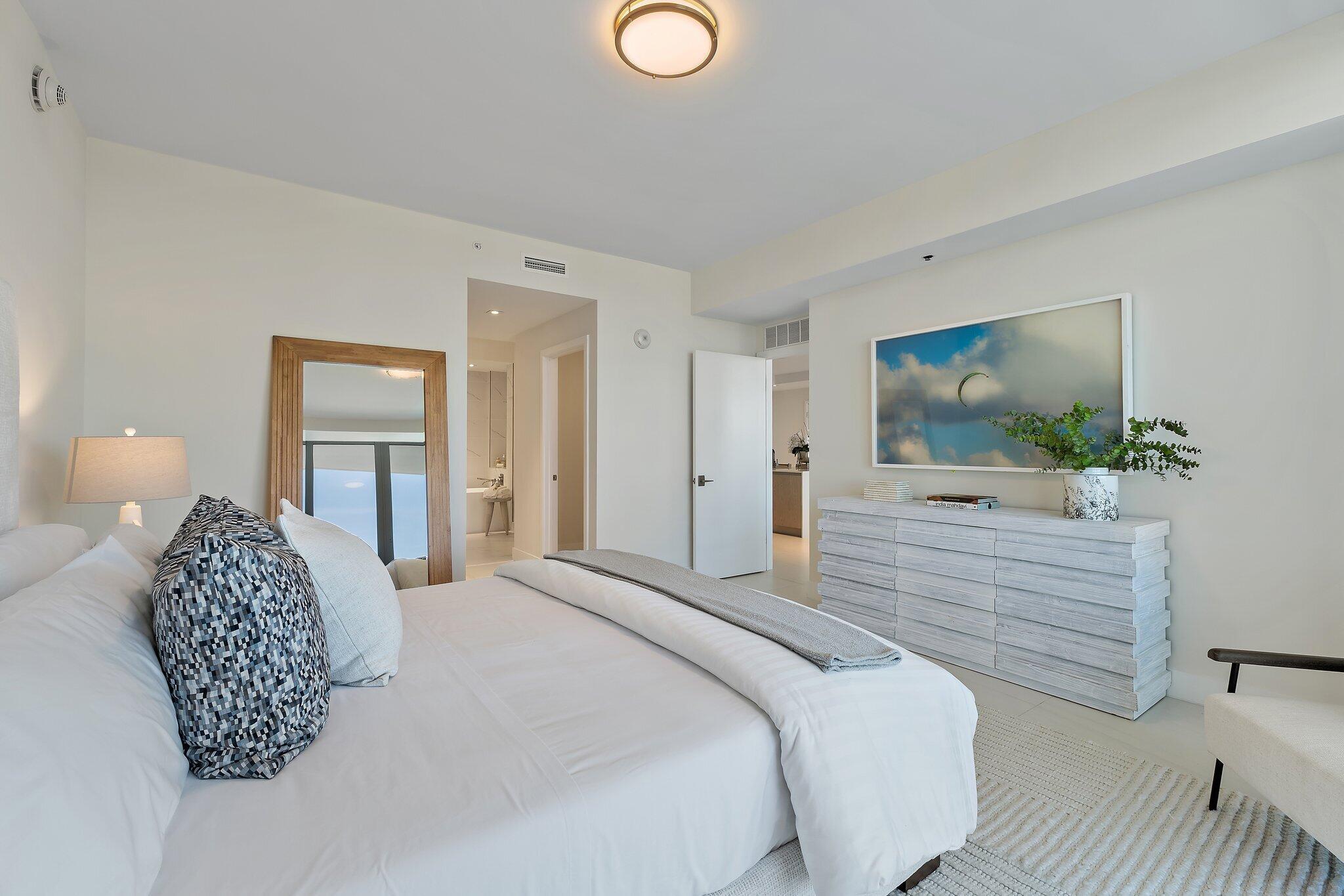 3100 N Ocean Drive P-701