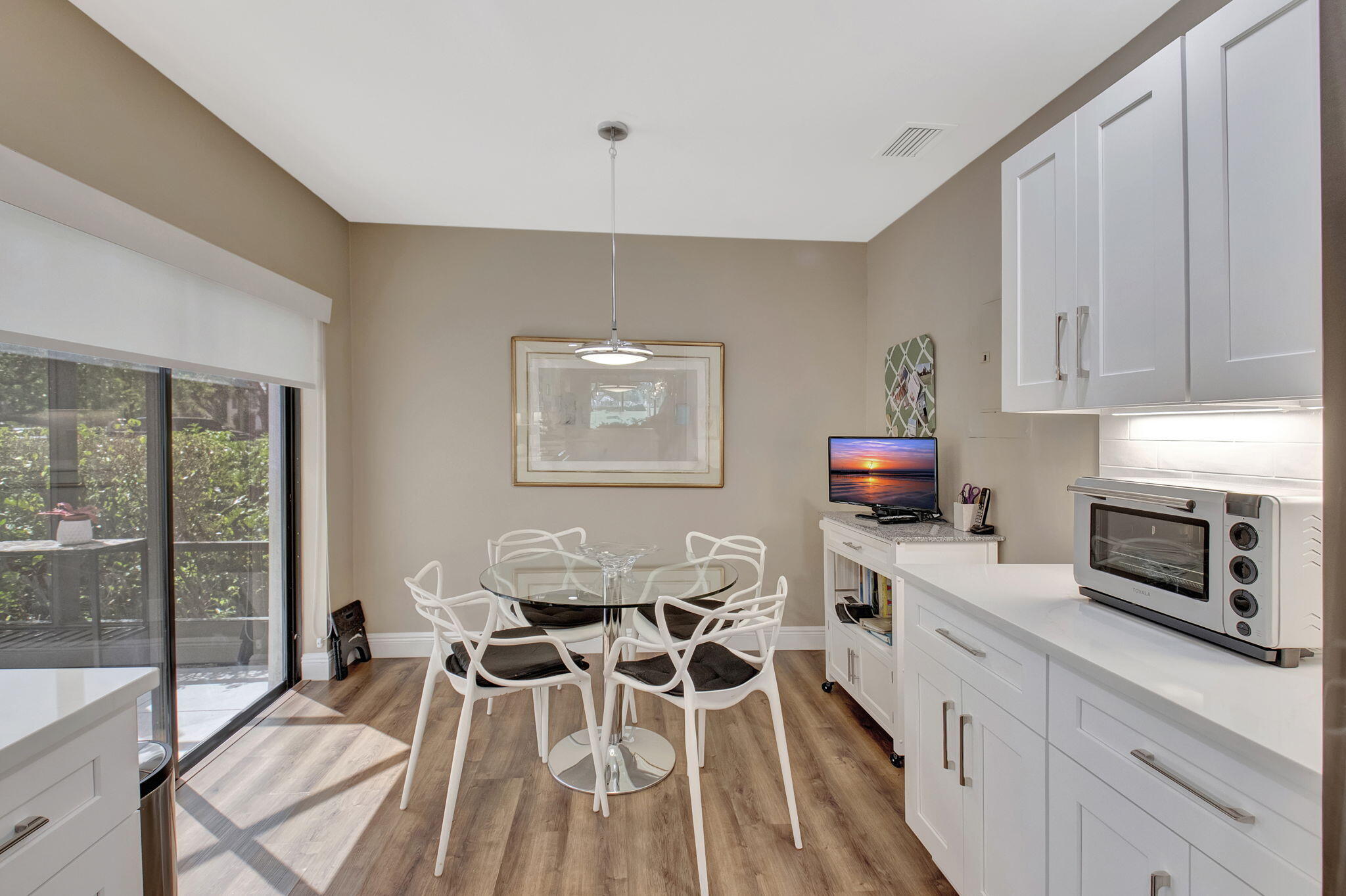 27 Eastgate Drive C