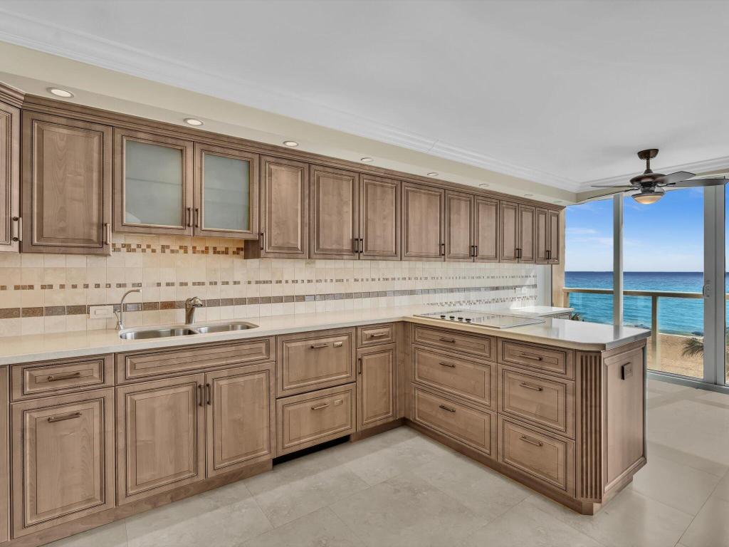 2800 S Ocean Boulevard 4m, Boca Raton Unit: 4m