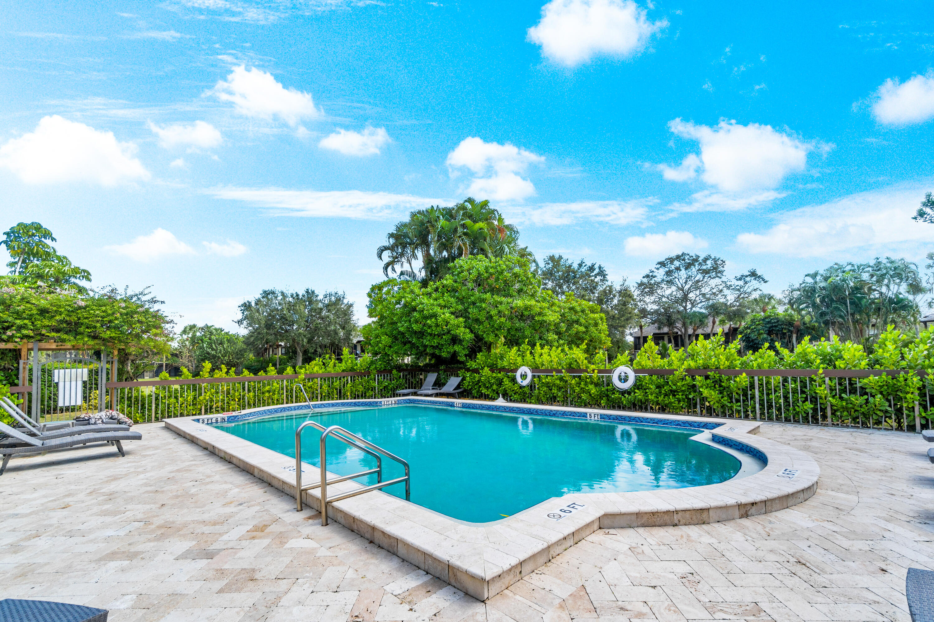 13334 Polo Club Road 216-217