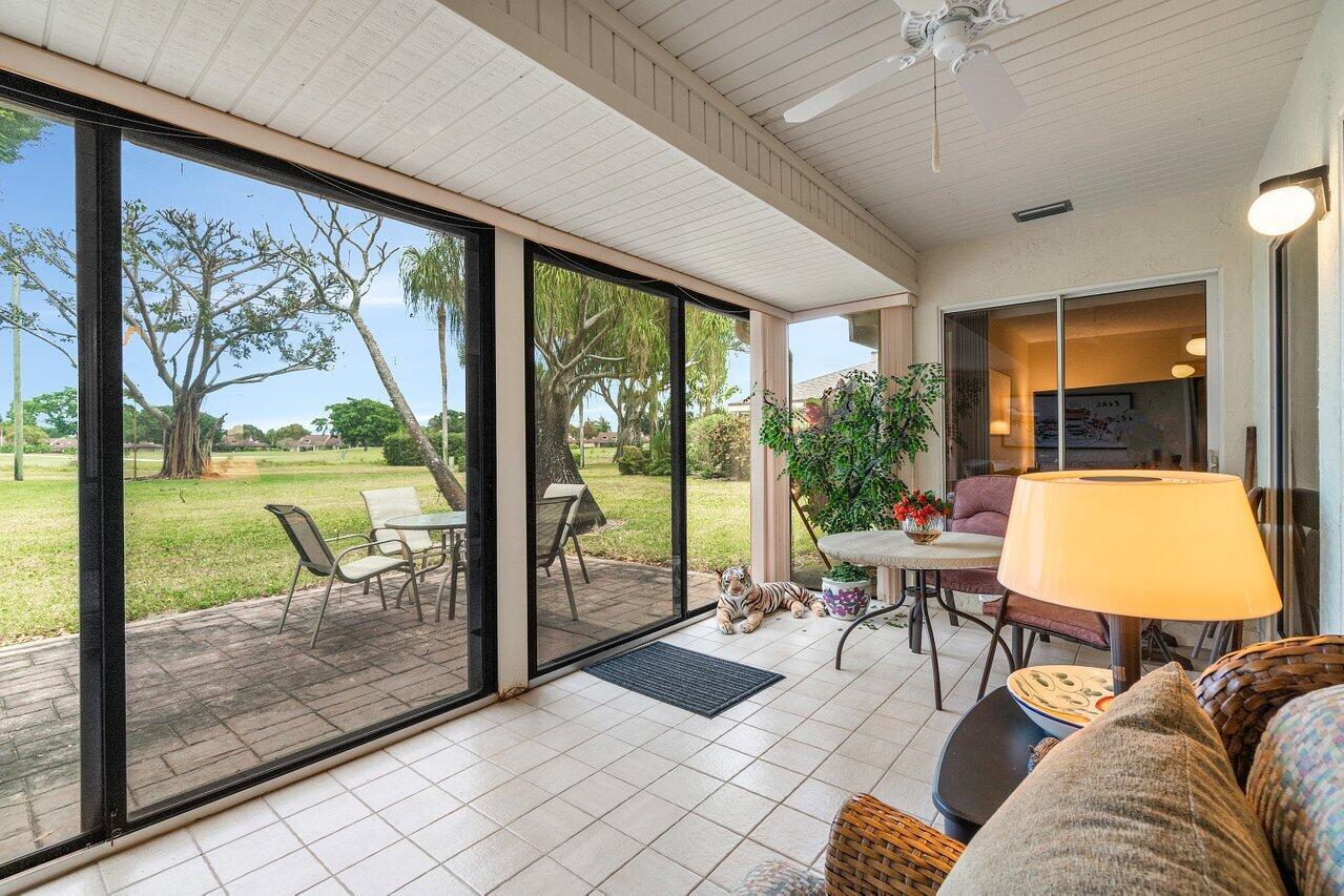 6935 Fountains Circle 6935