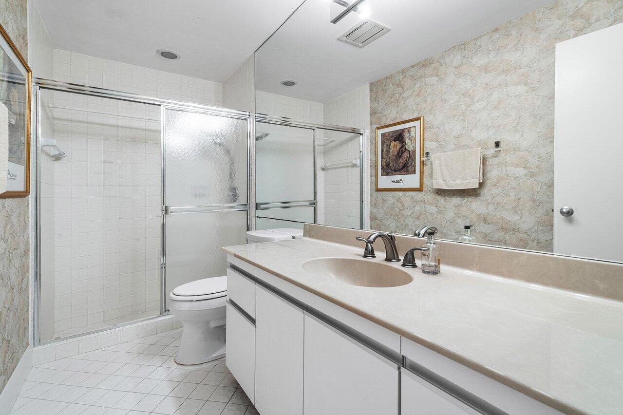 6935 Fountains Circle 6935