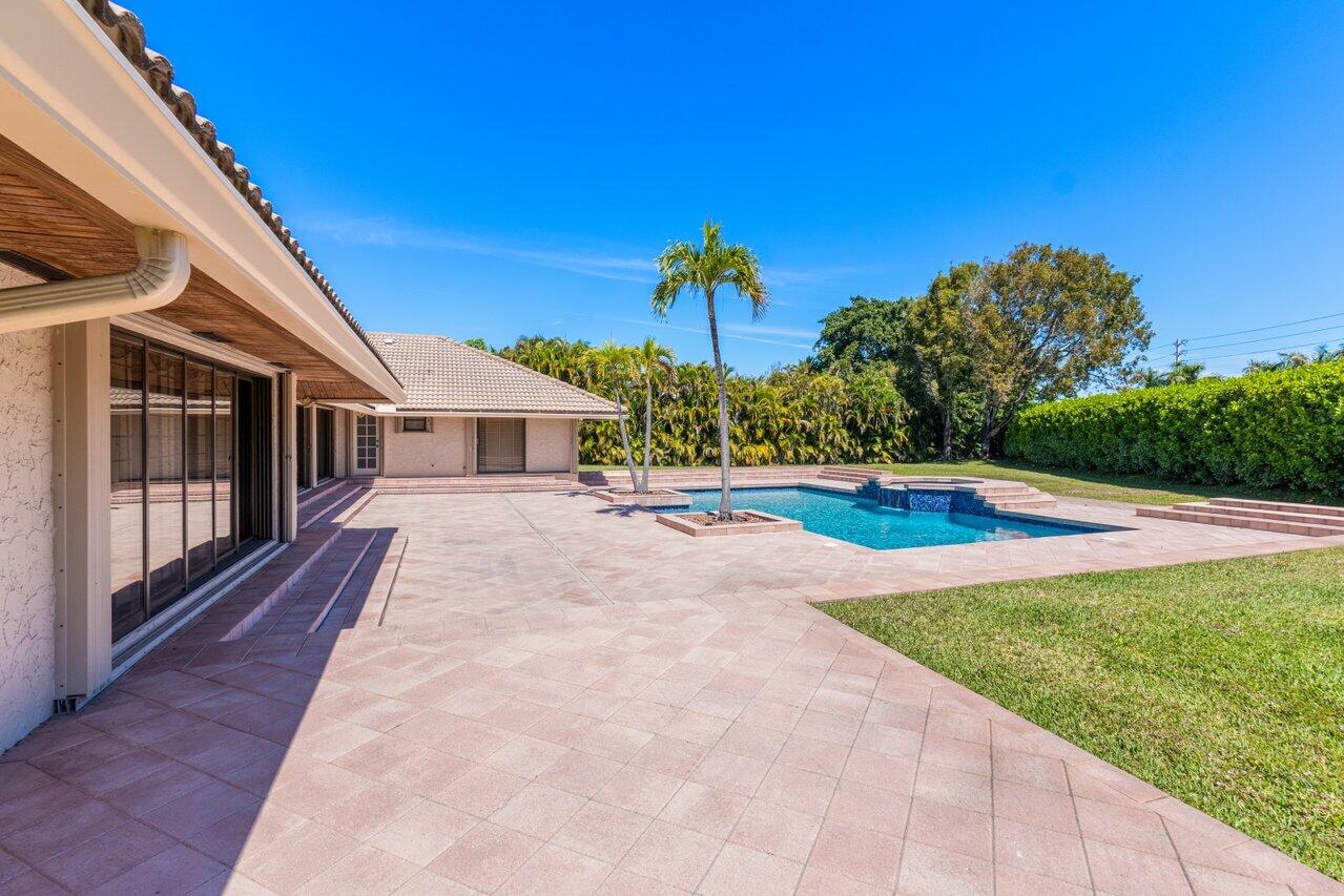 9351 NW 42nd Street