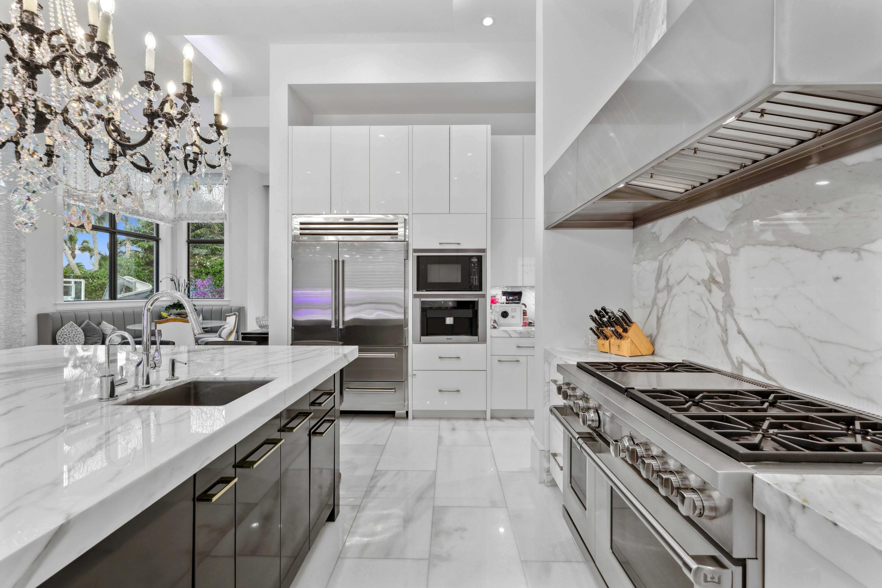 8388 Del Prado Drive