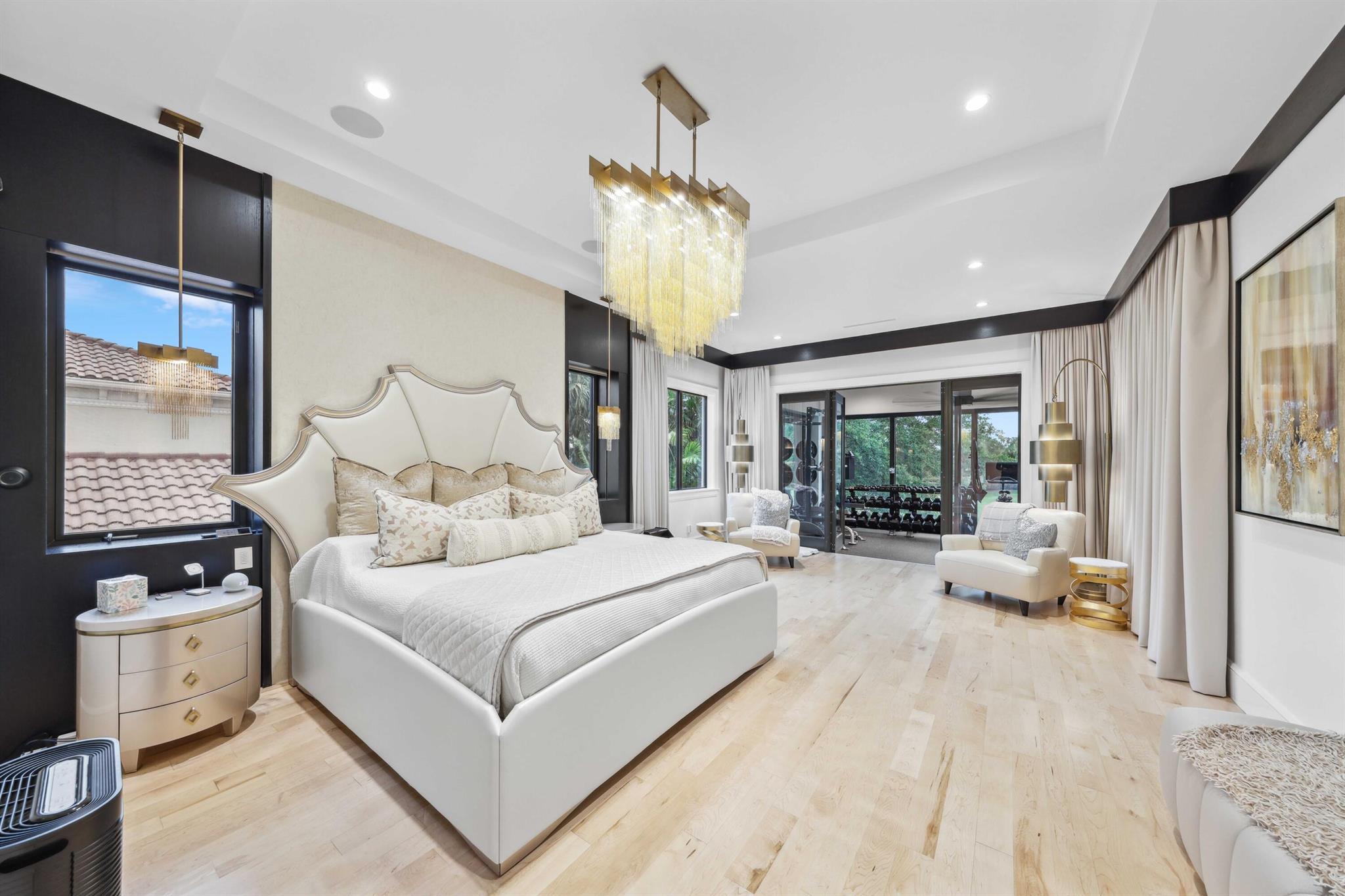 8388 Del Prado Drive