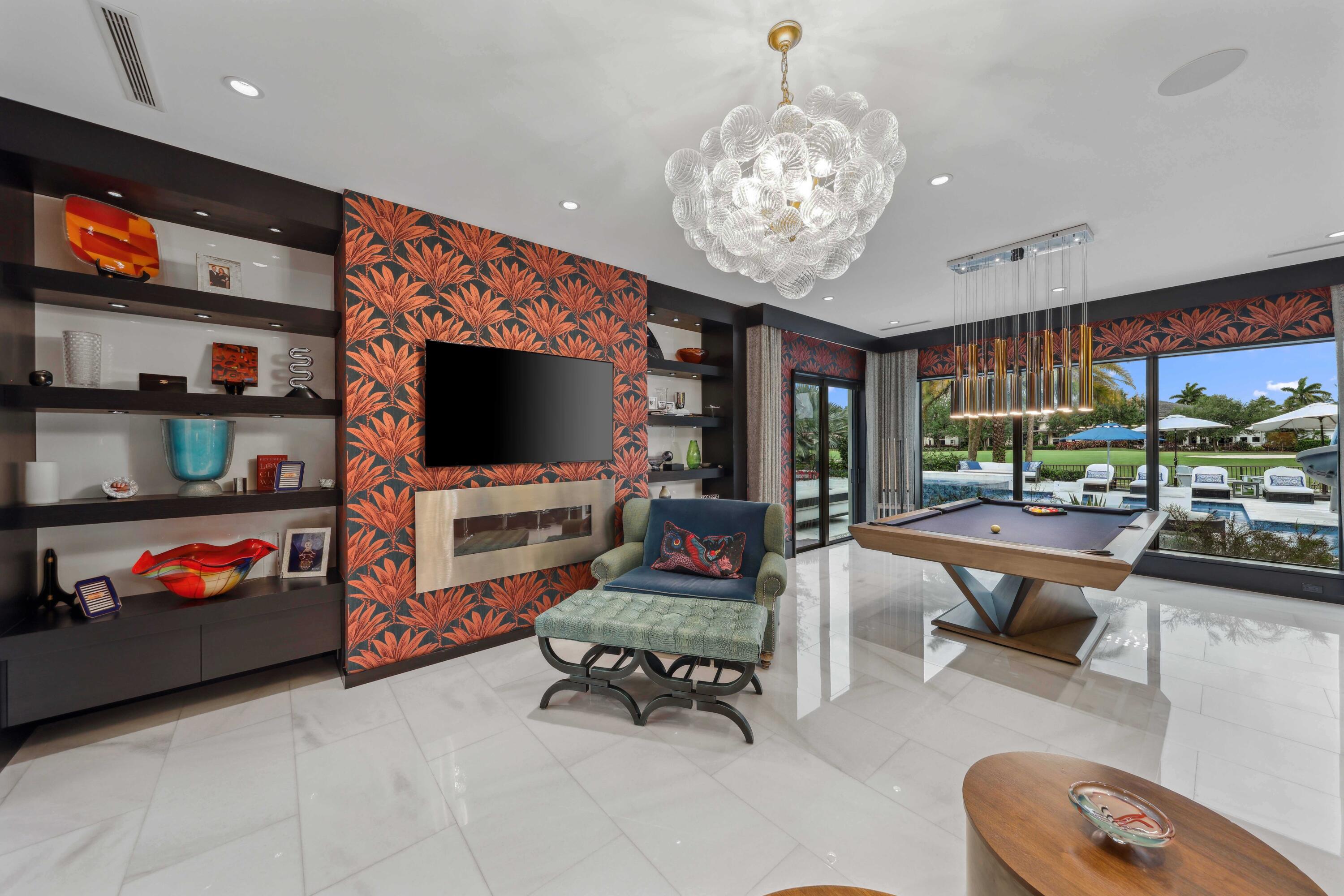 8388 Del Prado Drive