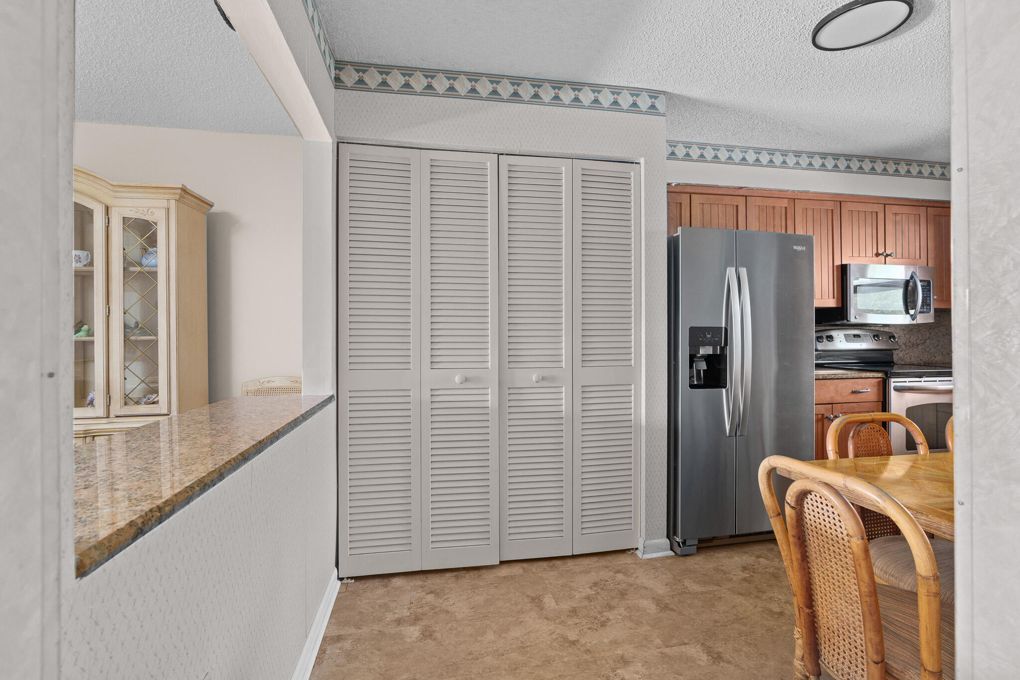 445 SE 21st Avenue 305