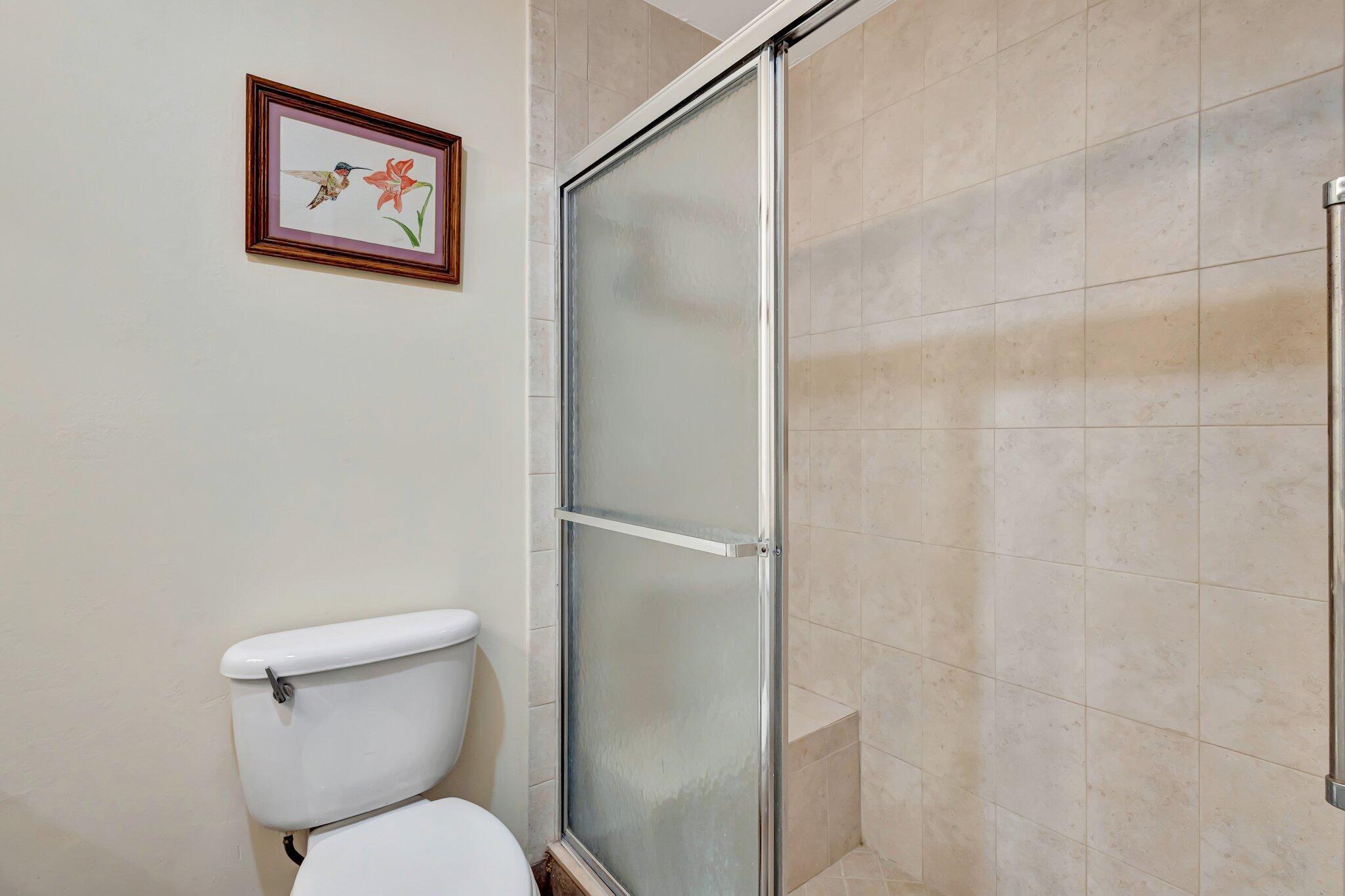 652 High Point Boulevard N D