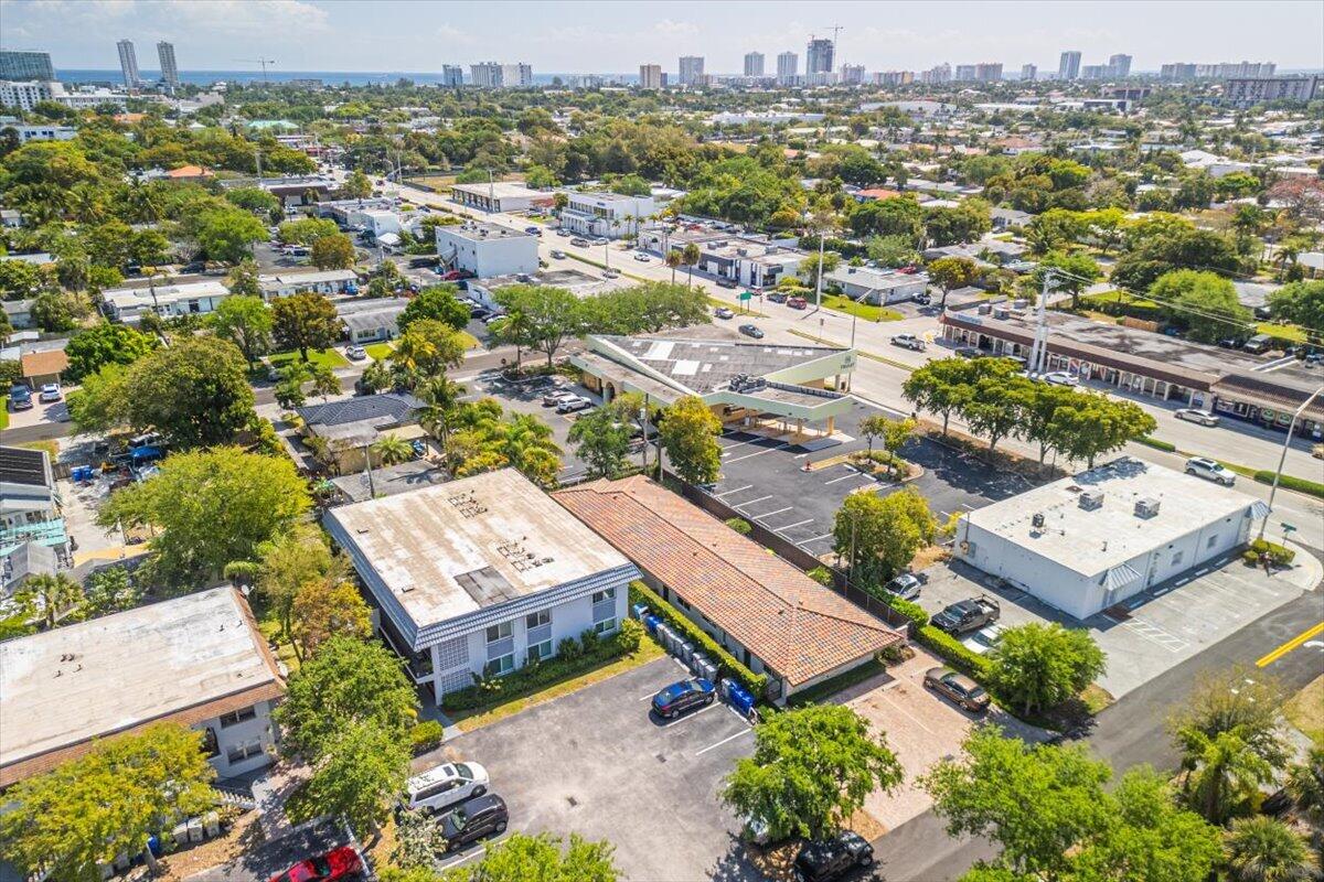 8 NE 14th Avenue 1,2,3
