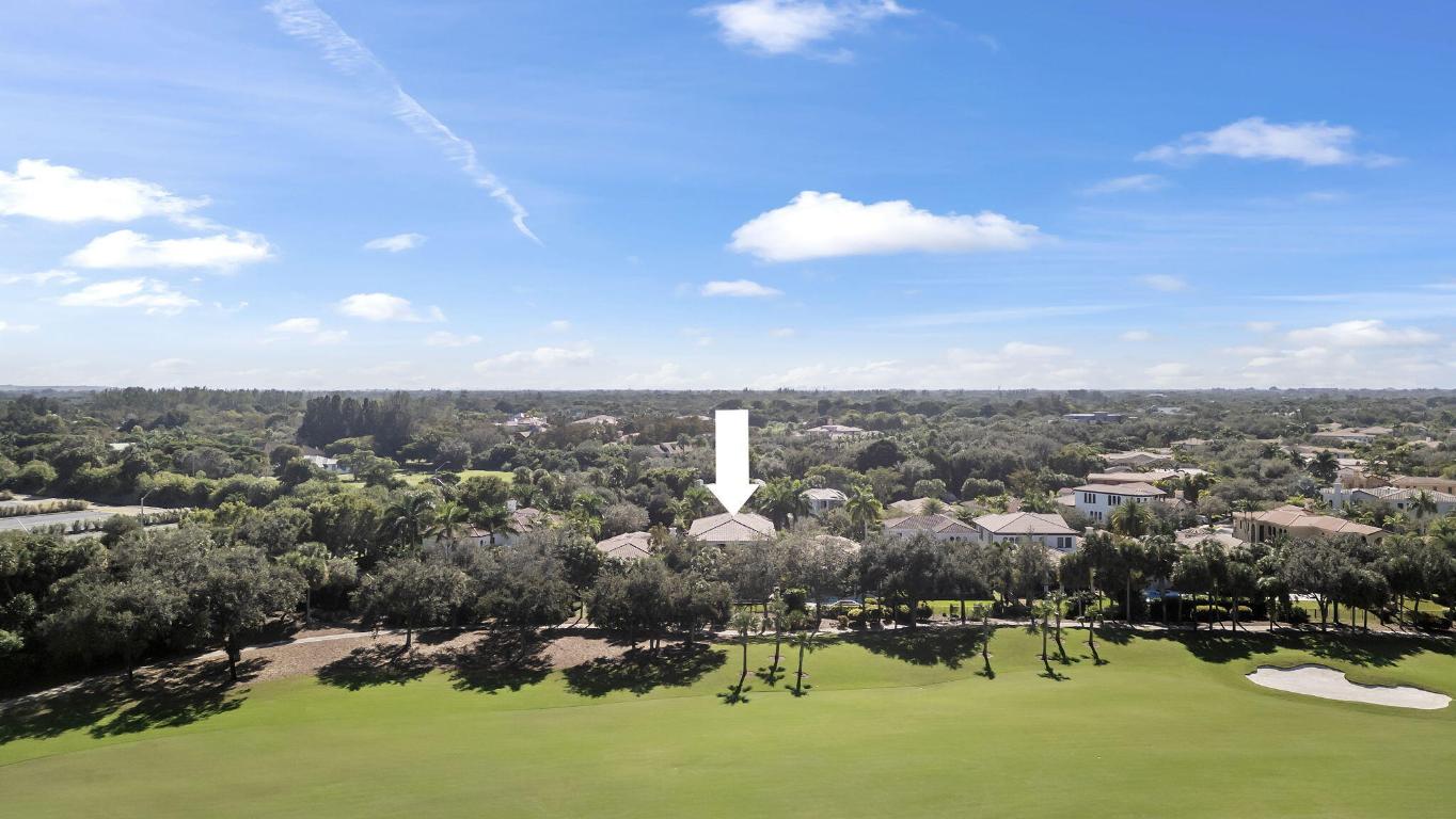 9387 Satinleaf Place, Parkland