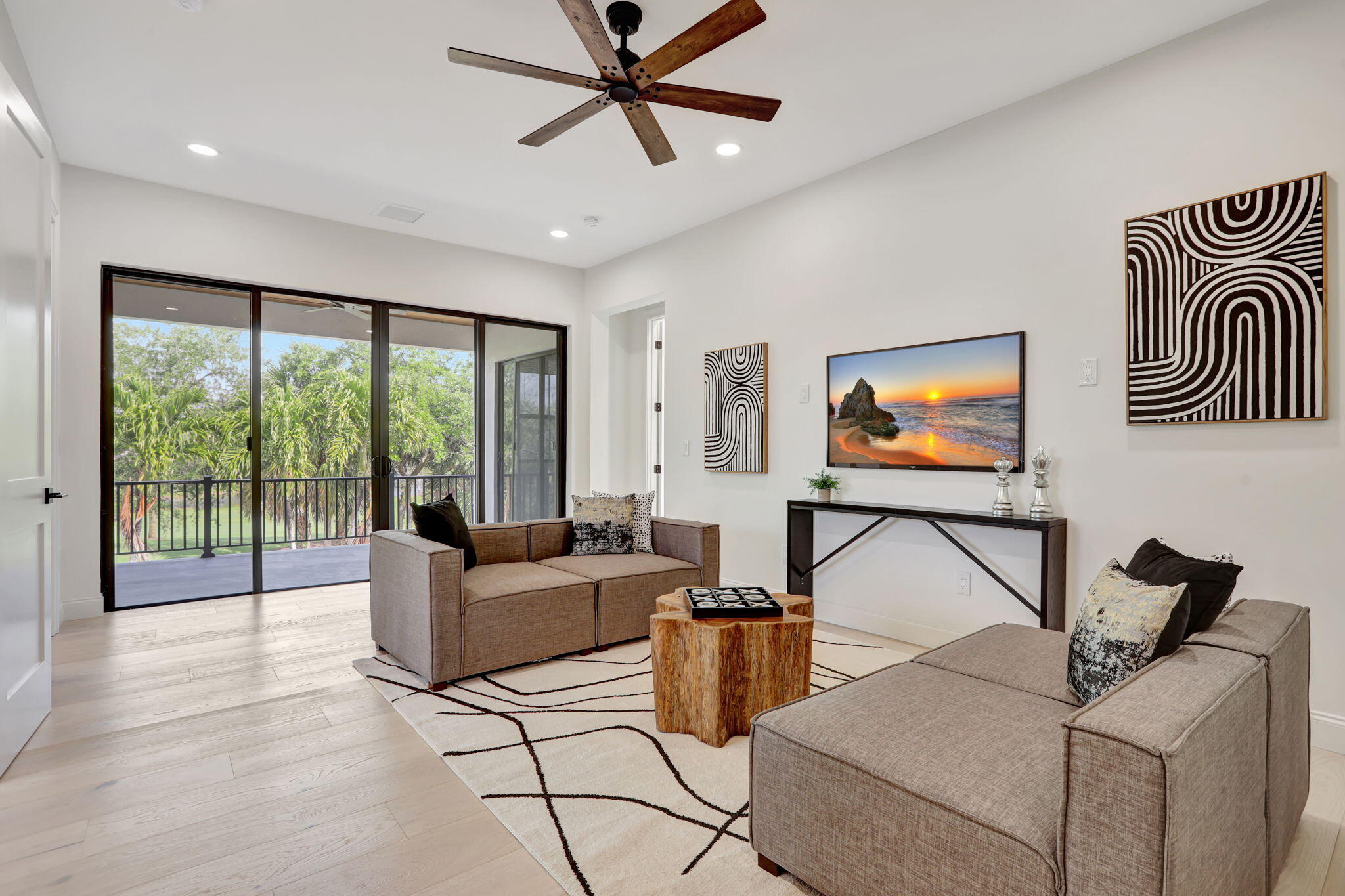 9387 Satinleaf Place, Parkland